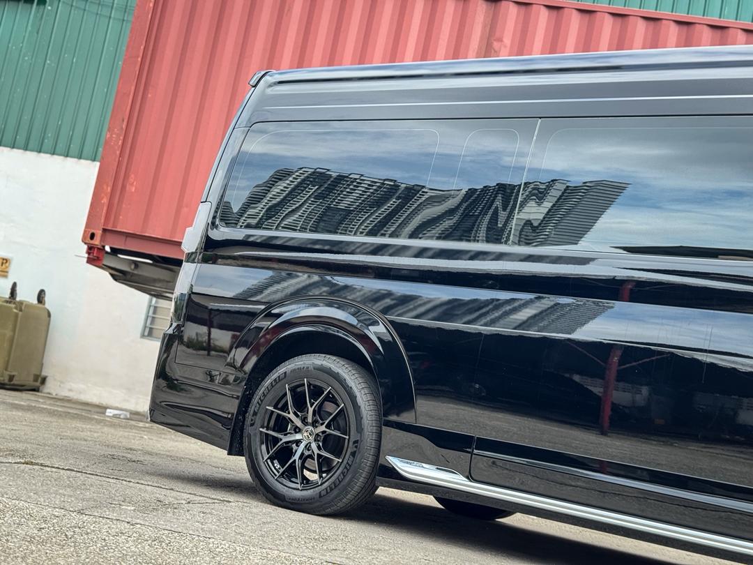 HIACE SPORT RIM 18INCH / H300-SR-5003-SPR