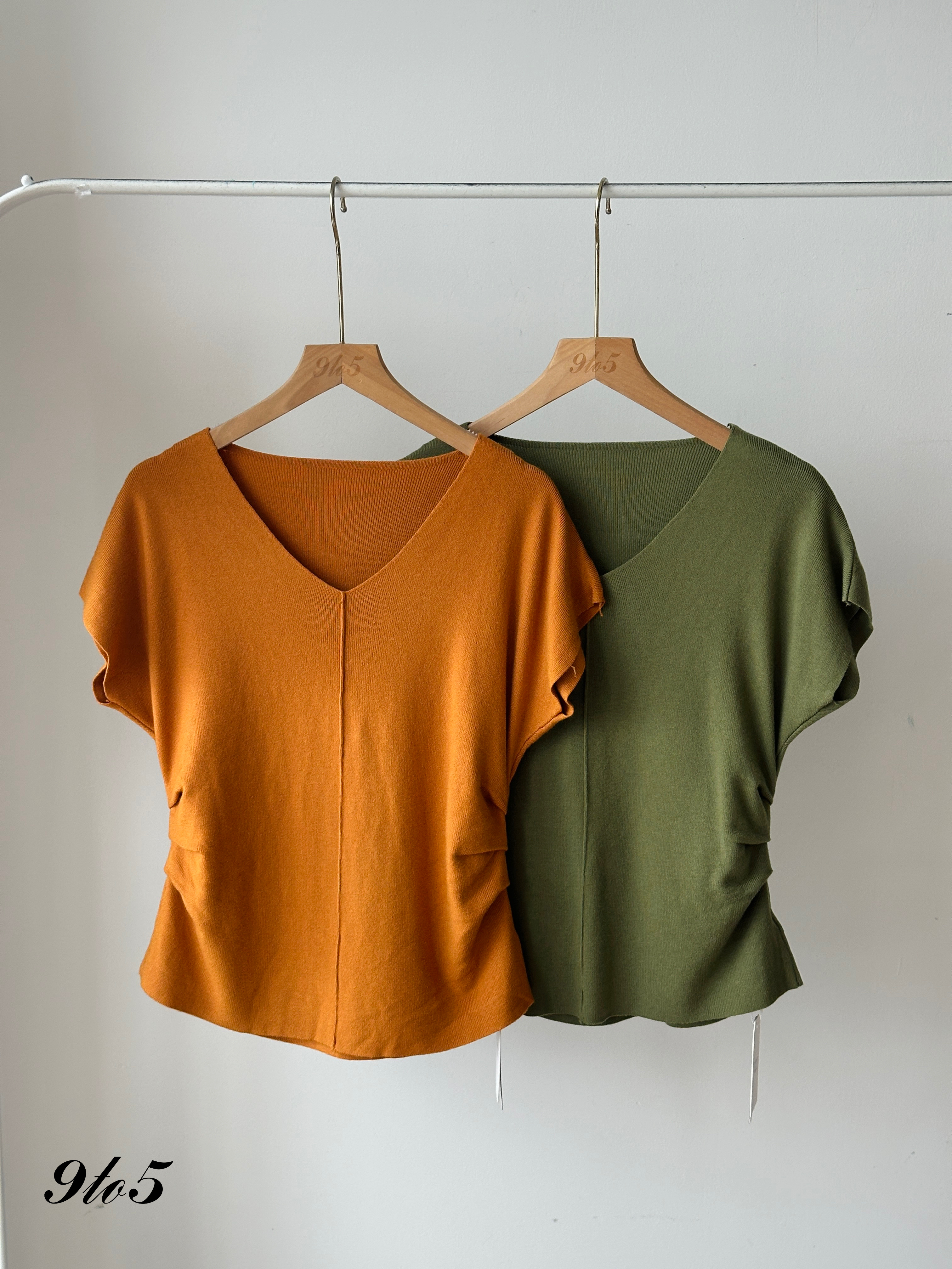 T3949 V-Neck Knit Top- 6 Colors