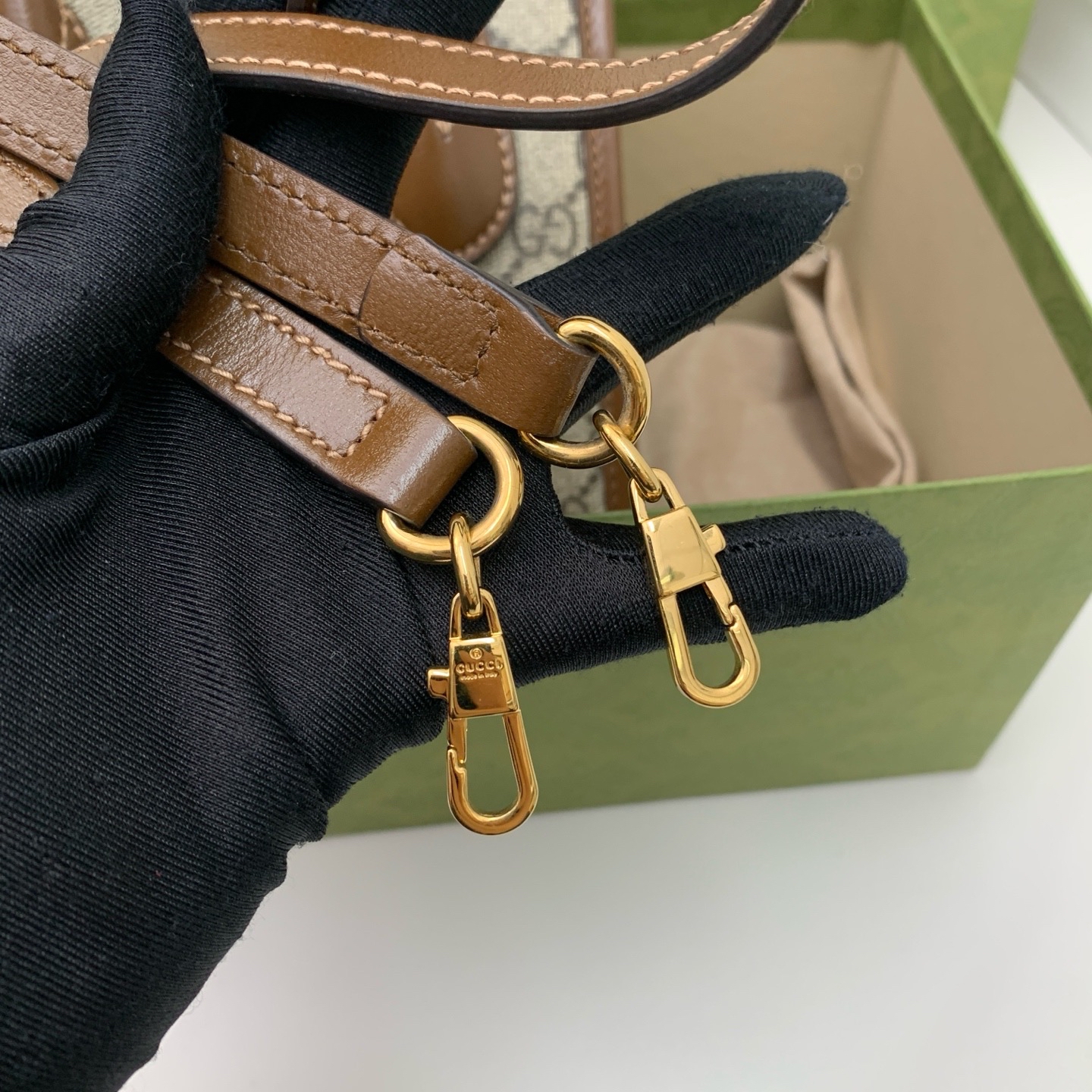 【預訂貨品】GUCCI 老花琴譜包