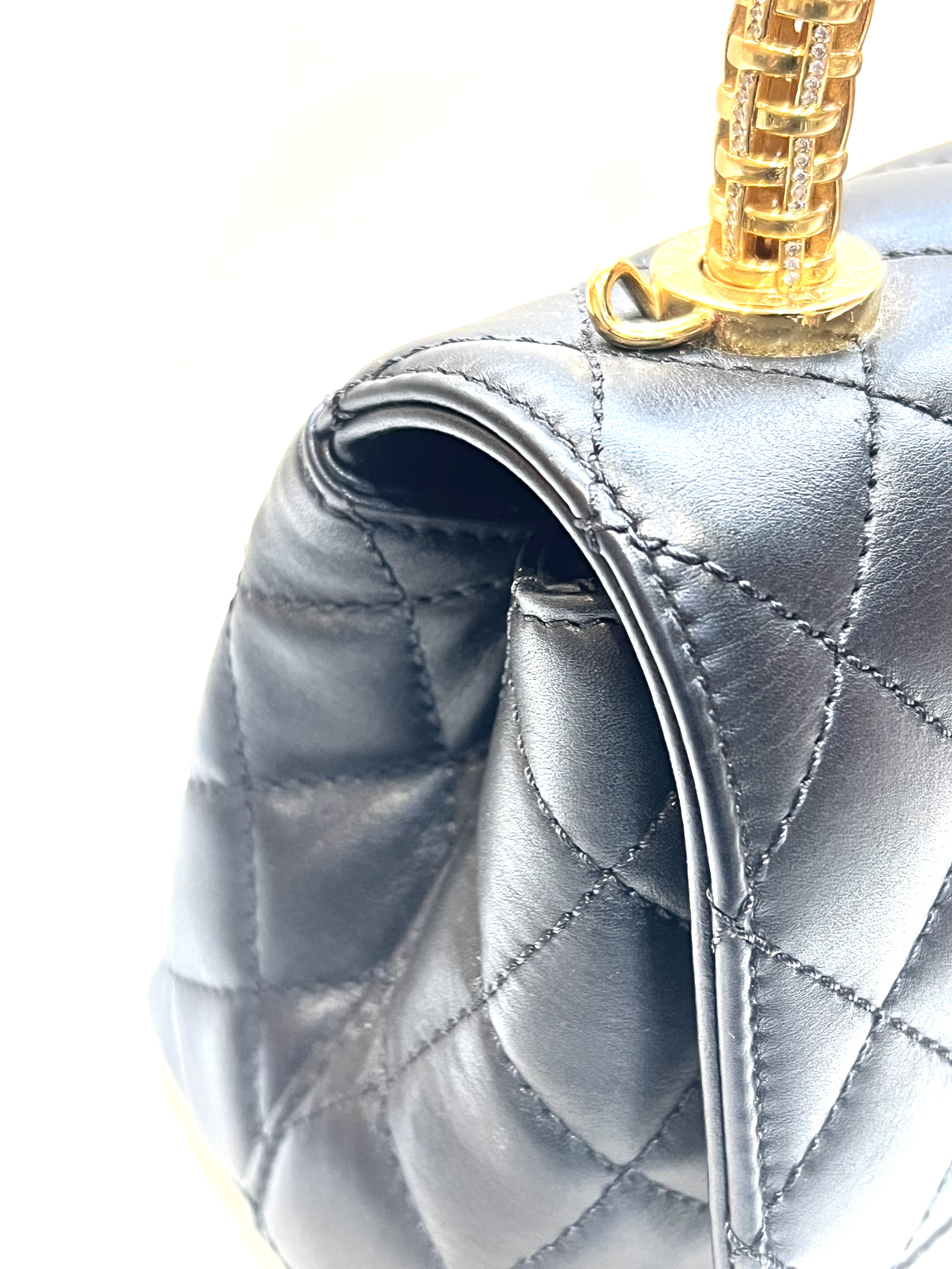 Pre-Owned Chanel  Coco Handle / Product Code: 26041651