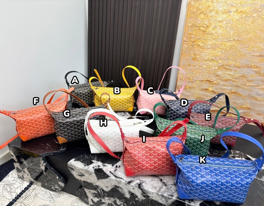 Goyard  人字紋圖案斜揹袋