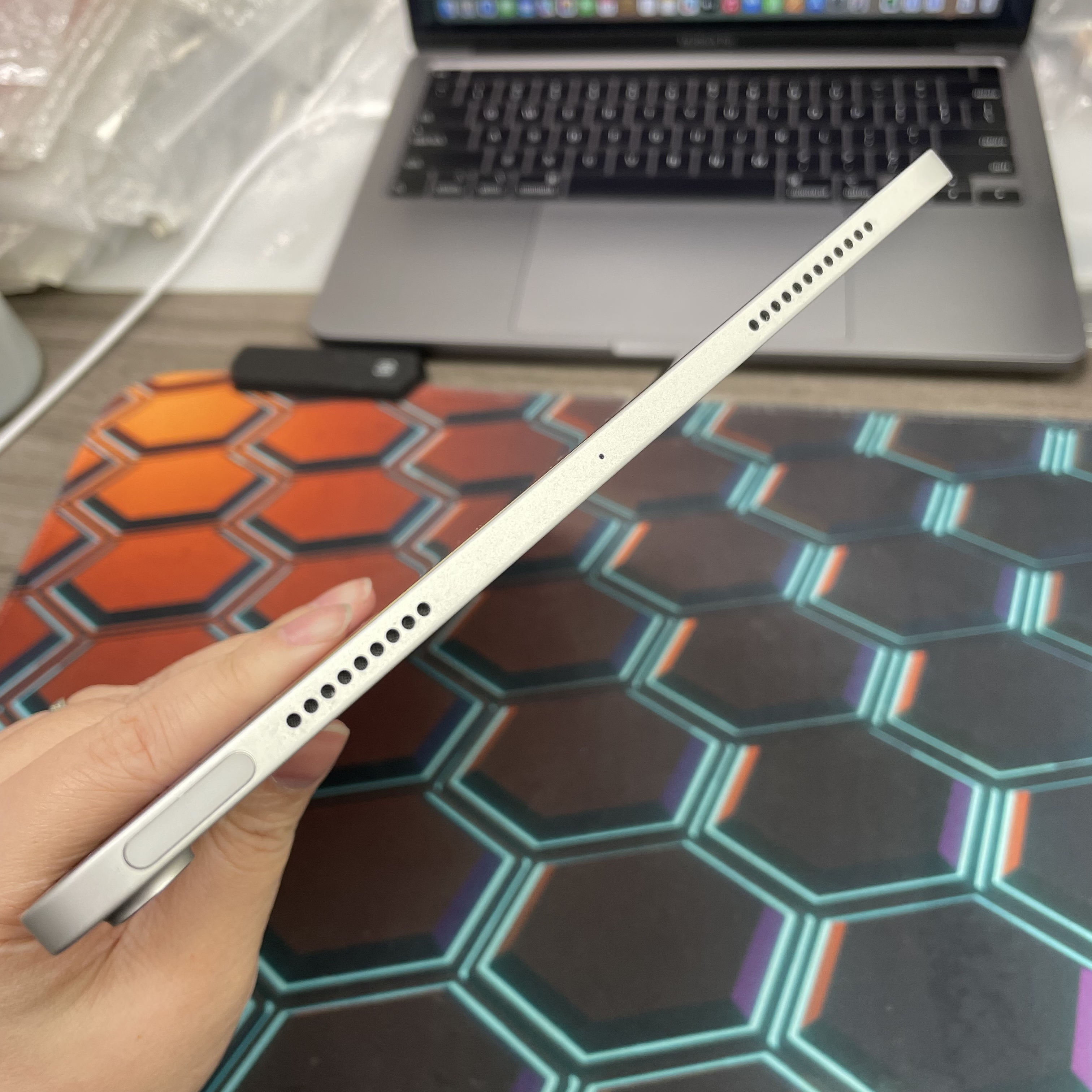 *8394 iPad Air 4 完美機 64GB WIFI版 銀色 sliver