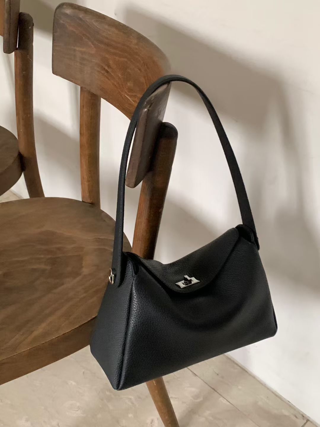 DM02_05 Kelly扣飯盒包 (4色)