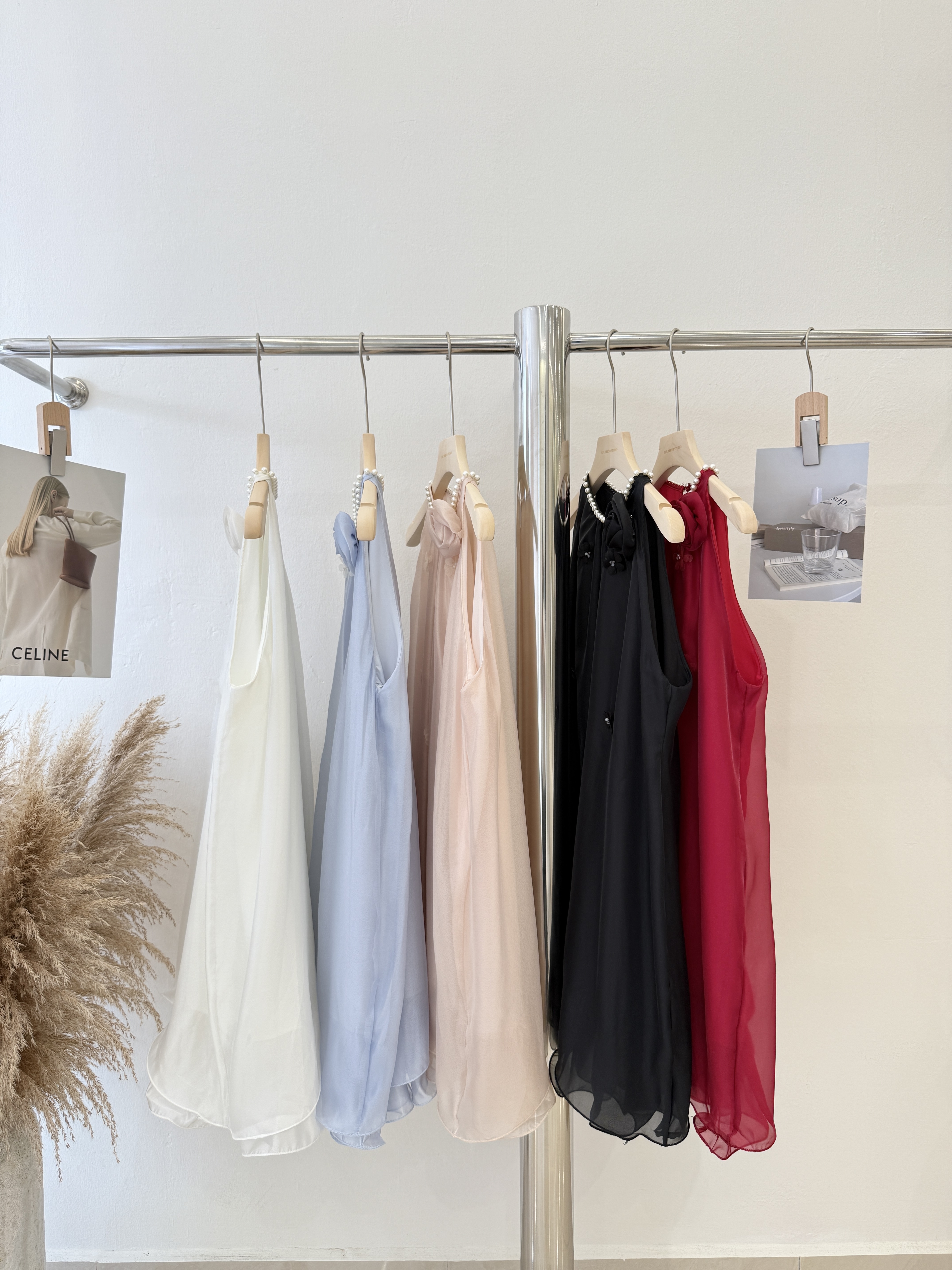 6756 法式钉珠高级感挂脖连身裙