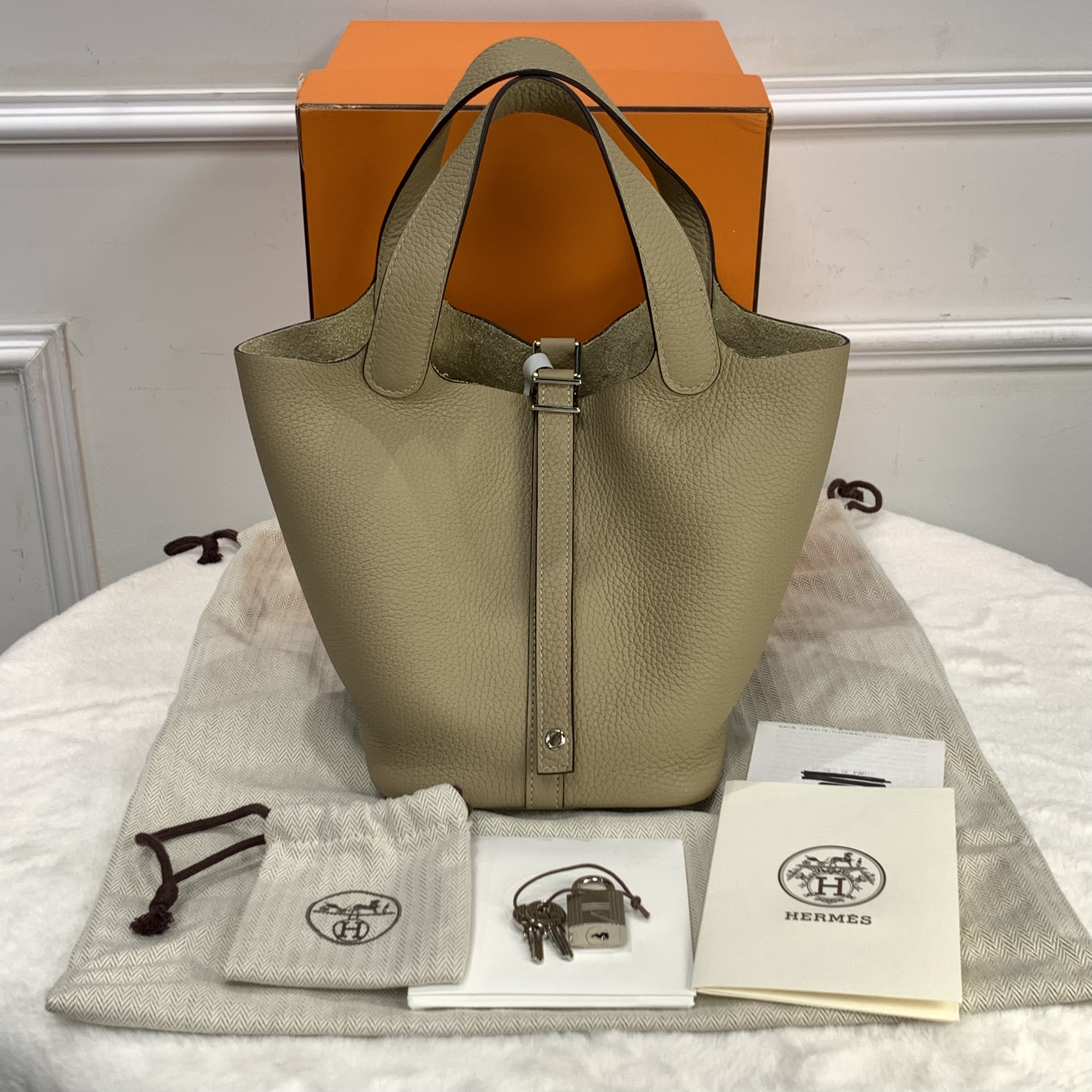 Hermes Picotin 18 風衣灰銀扣