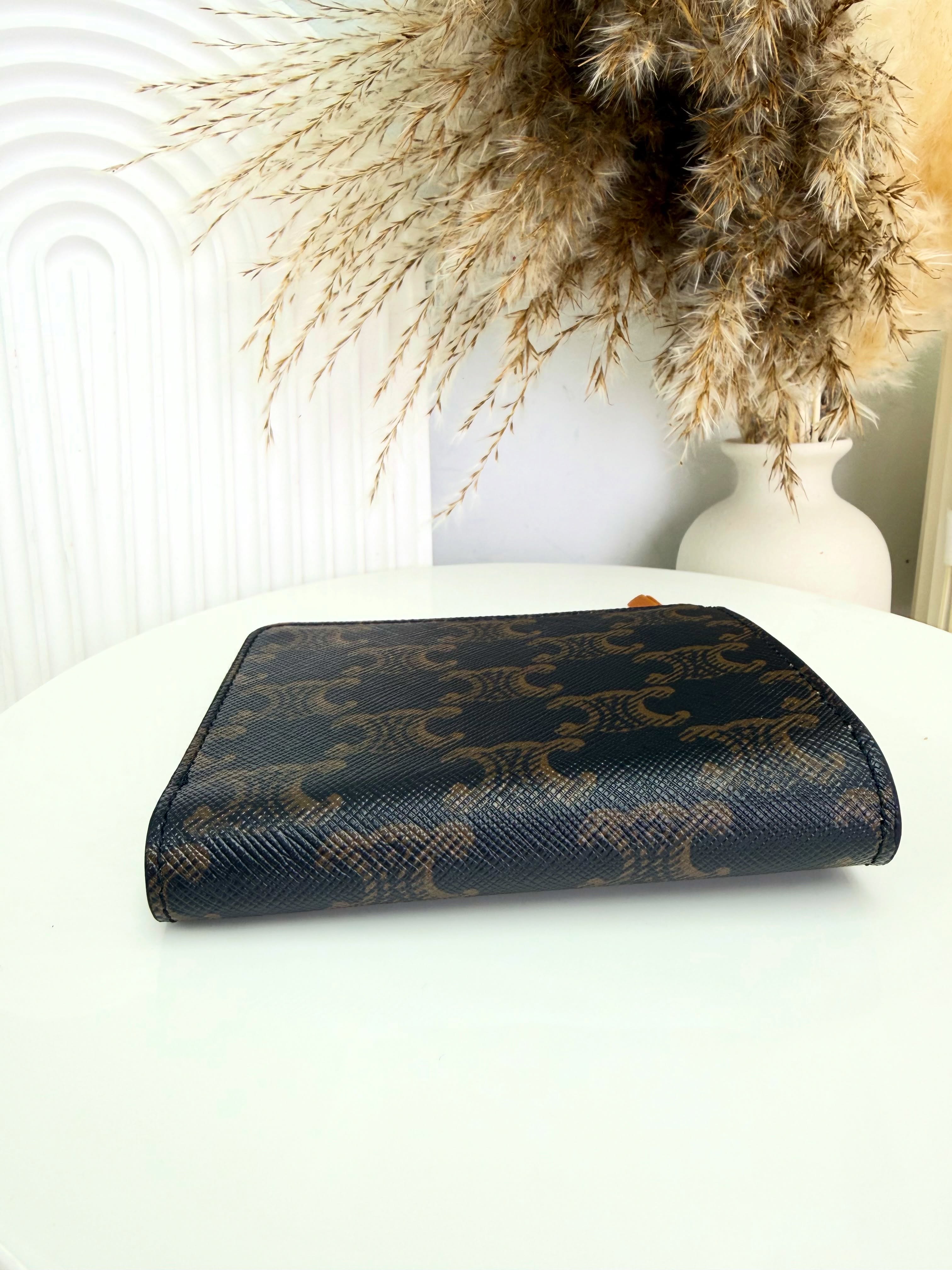Celine🛍️全新💫老花短銀包👜全套🎁 