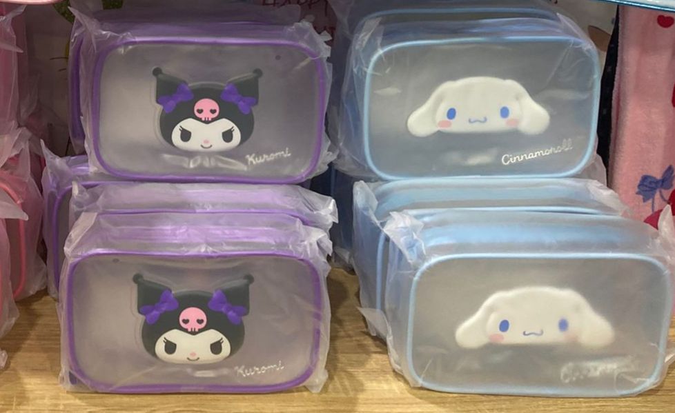 SANRIO 透明拉鍊包 - 04260301