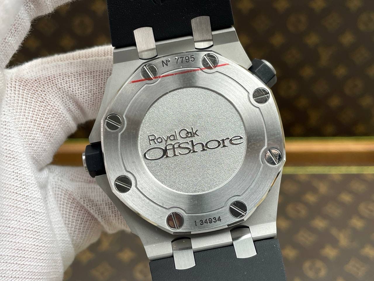 爱彼皇家橡树离岸型系列男士腕表