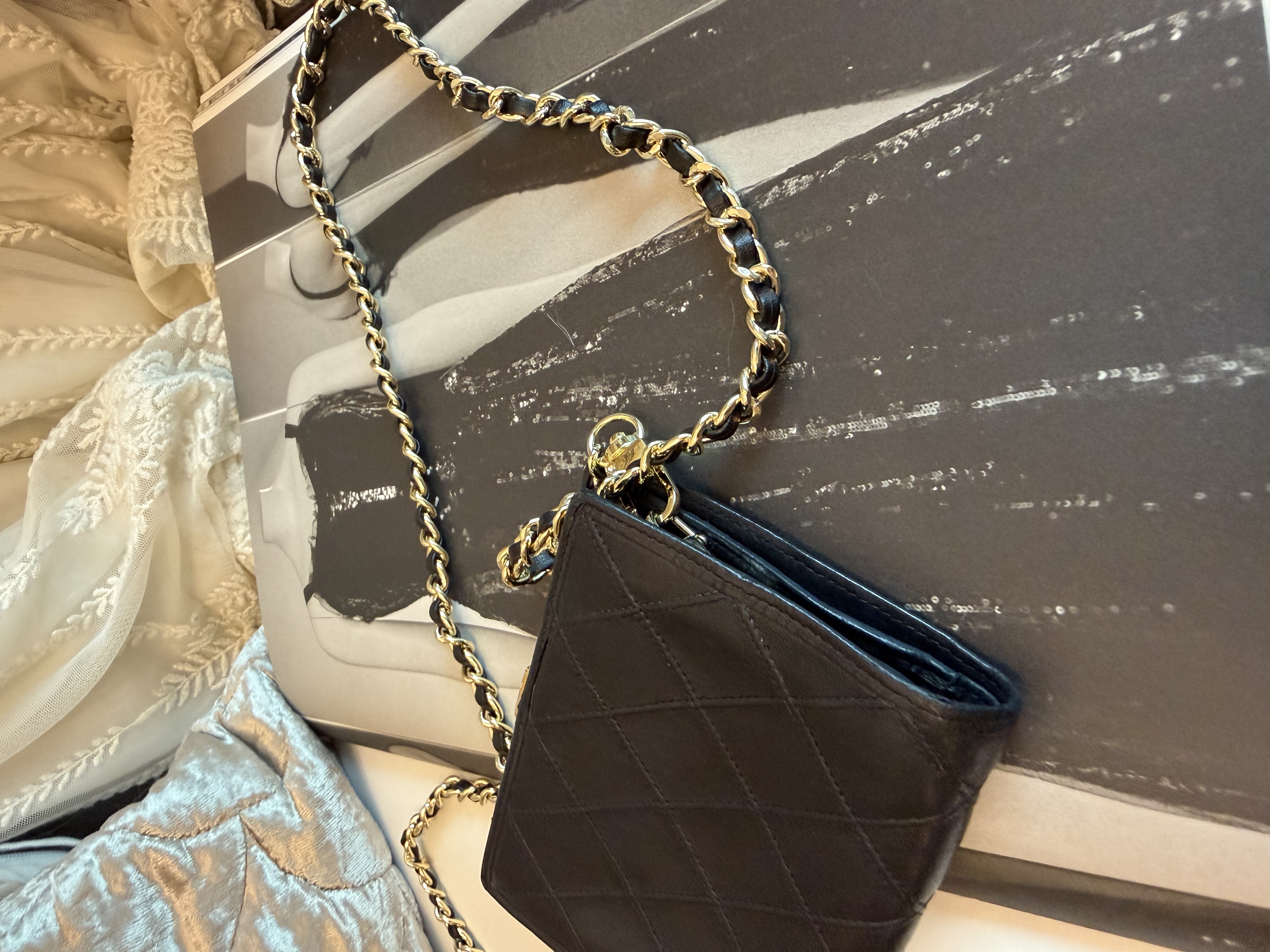 Vintage chanel black leather short wallet