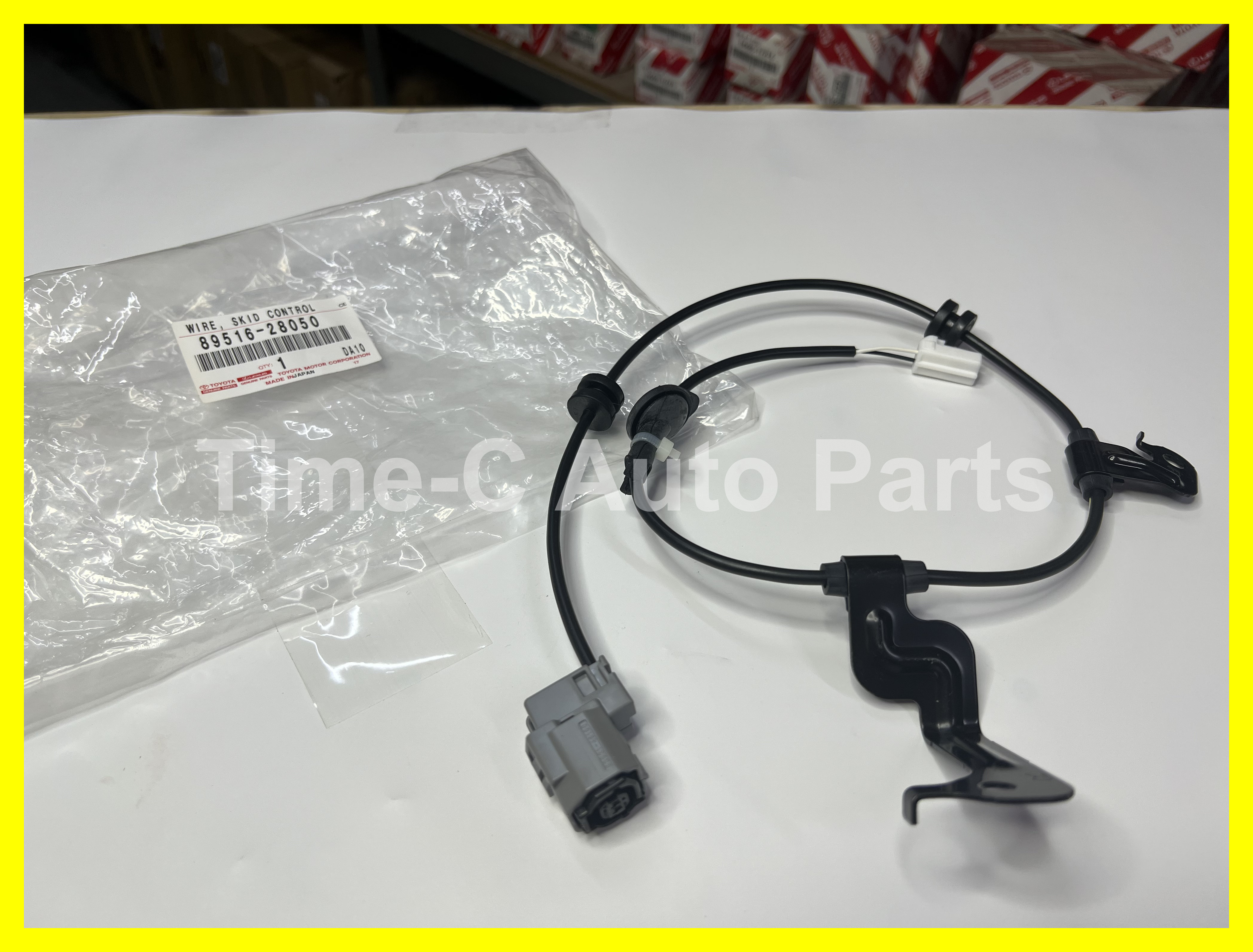 右尾煞車感應線(ABS線) 89516-28050 - Toyota Estima 50系