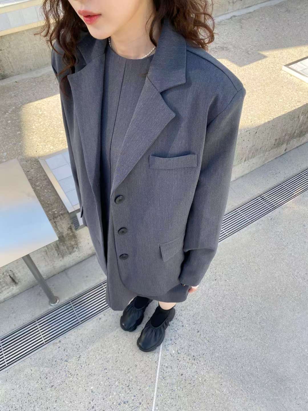 221587 3粒鈕西裝外套