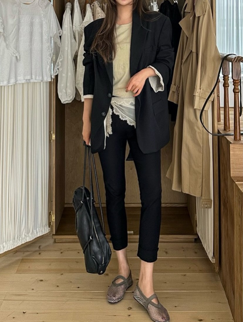 (2026FW) 81MARKET - REVERSIBLE BLAZER
