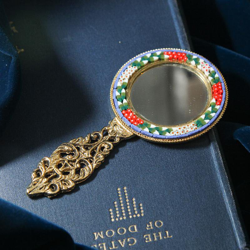 New Old Stock-VINTAGE C.a. 1960s  ITALIAN MOSAIC POCKET HANDHELD MIRROR - Sky Blue(FA202)
