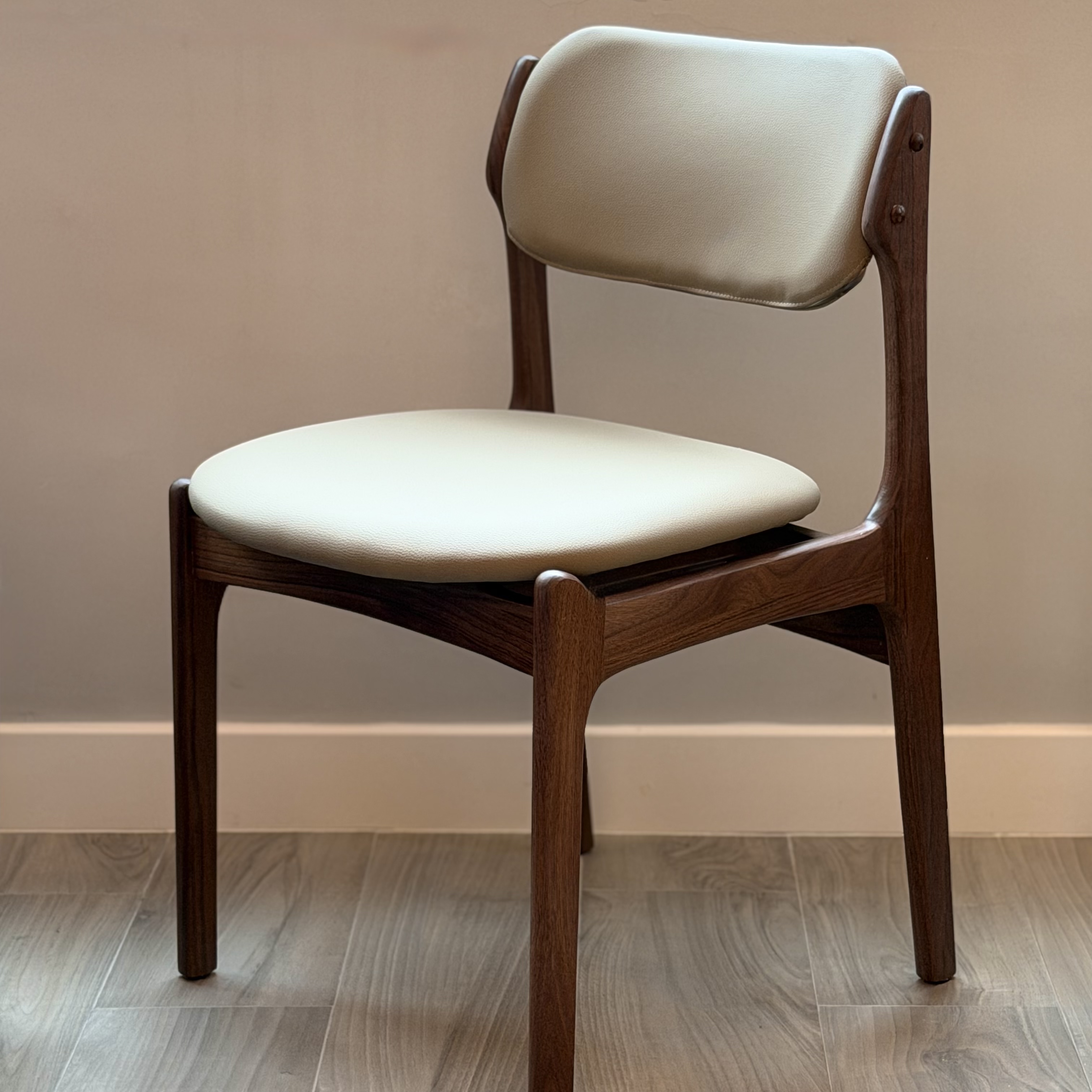 FRANZ Dining Chair