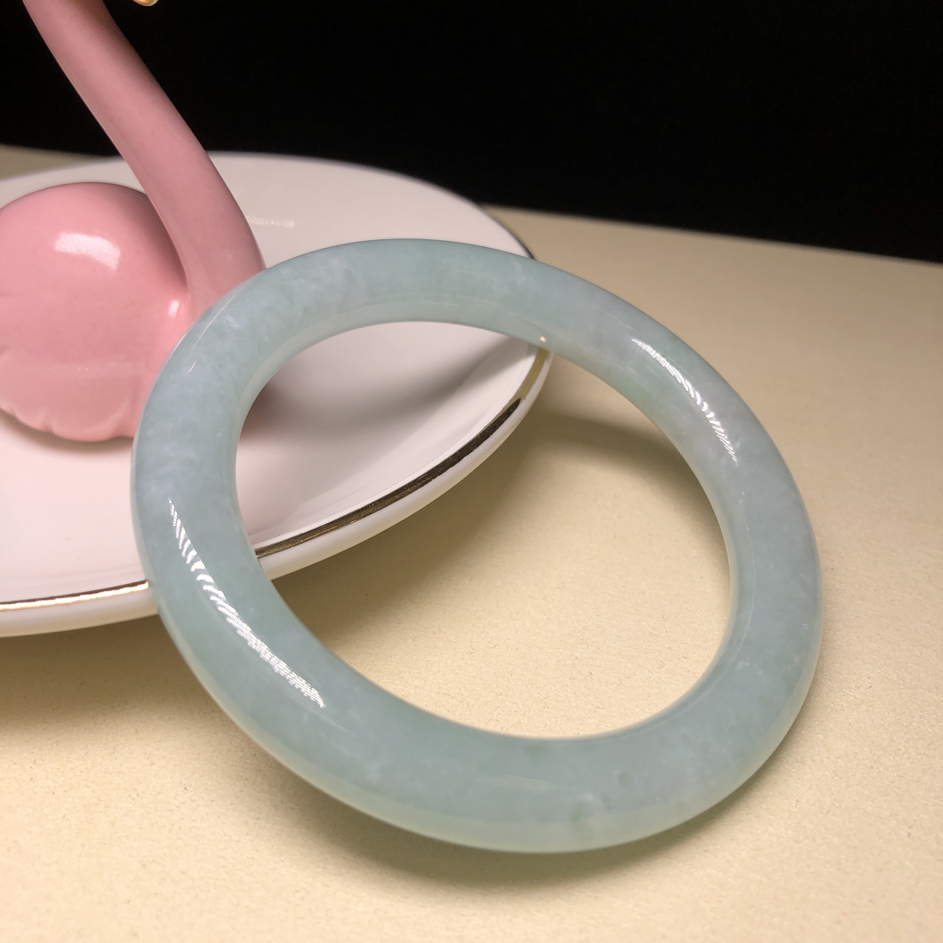 木那湖水綠圓鐲54.mm C06174