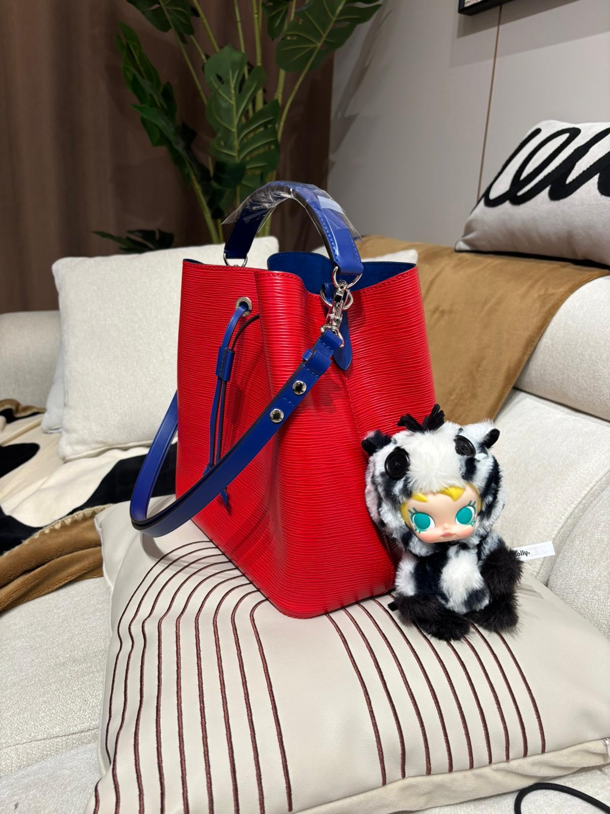 LV Neonoe MM EPI Leather Bucket Bag 100% Authentic , 99%New ✅Dust bag