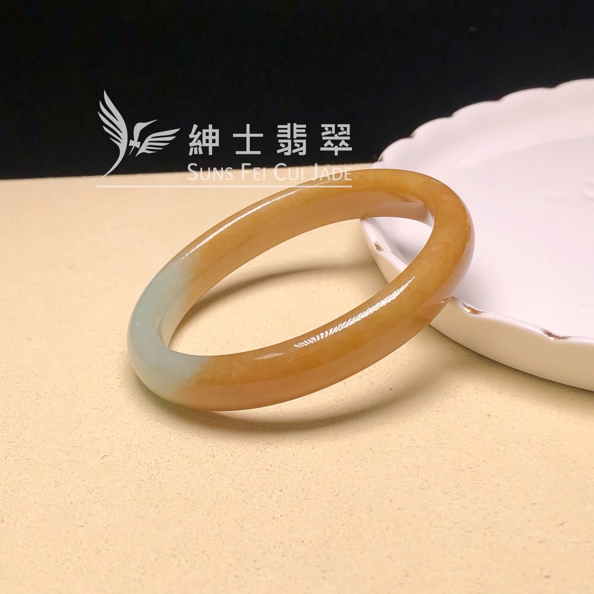 YK00012 大馬坎翡色貴妃鐲53.6mm