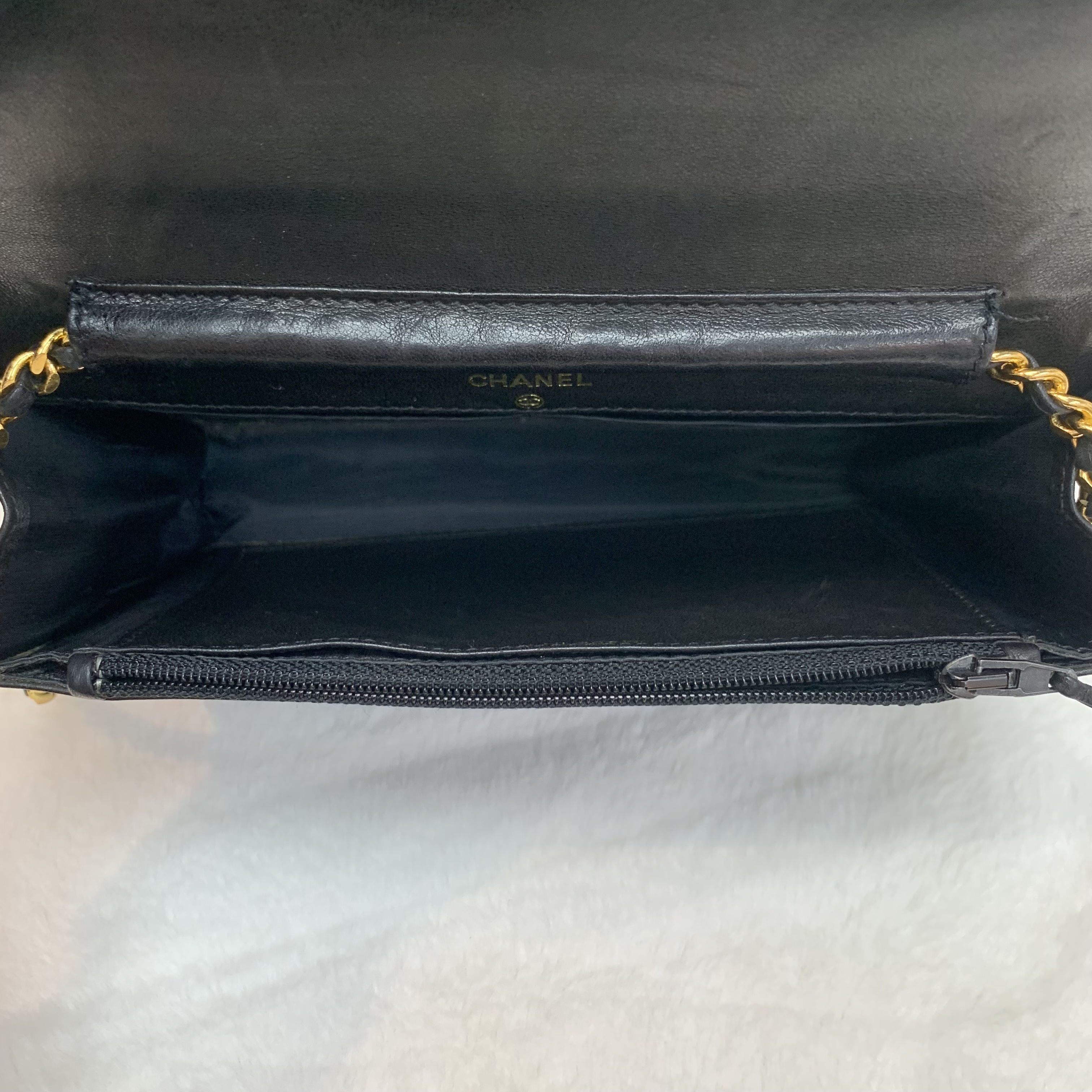Chanel 黑色魚子醬牛皮woc