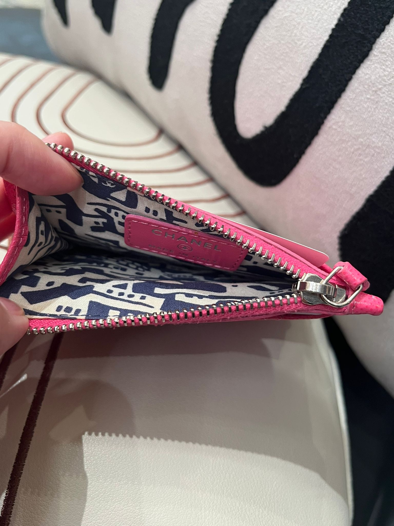 Chane card holder wallet AP1935 100%Authentic, 98%new ✅收據副本✅30card