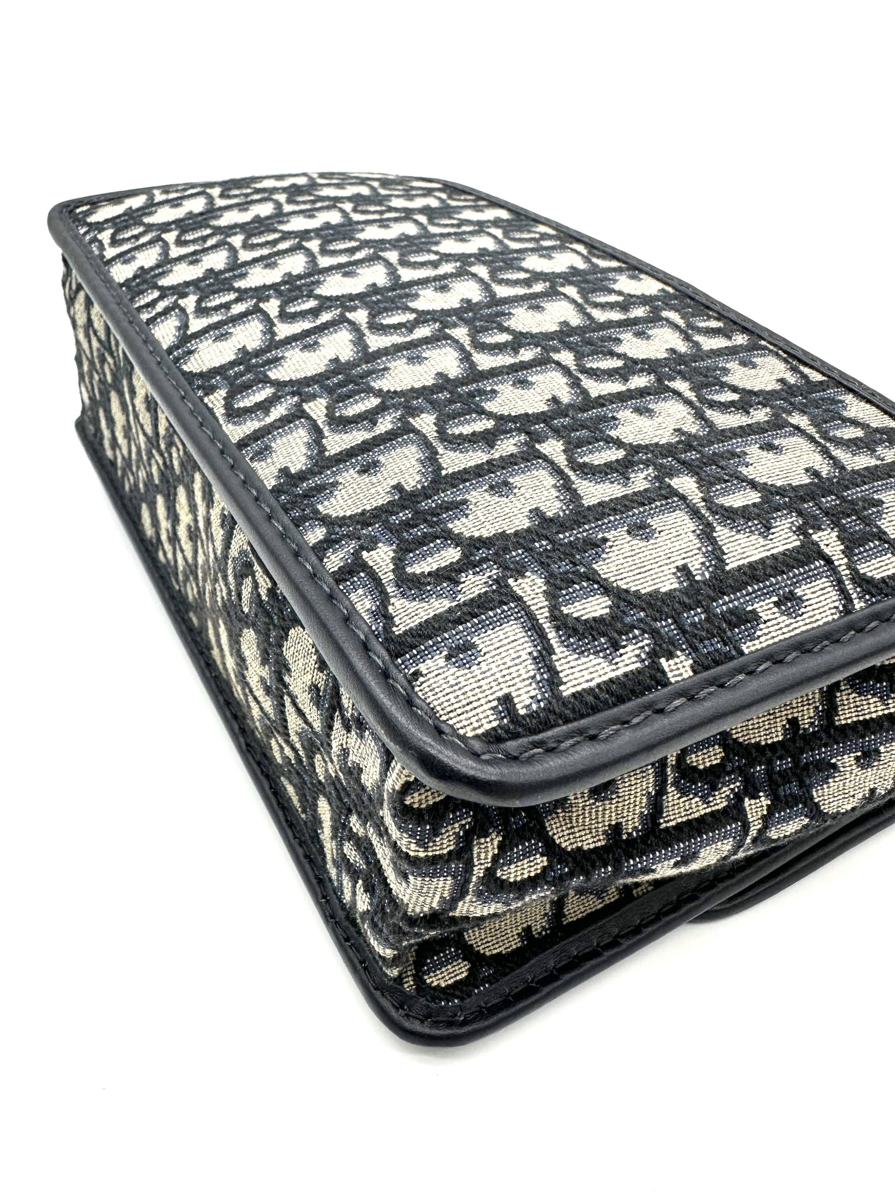 Pre owned-Christian Dior Montaigne bag/ Product Code: 26031803