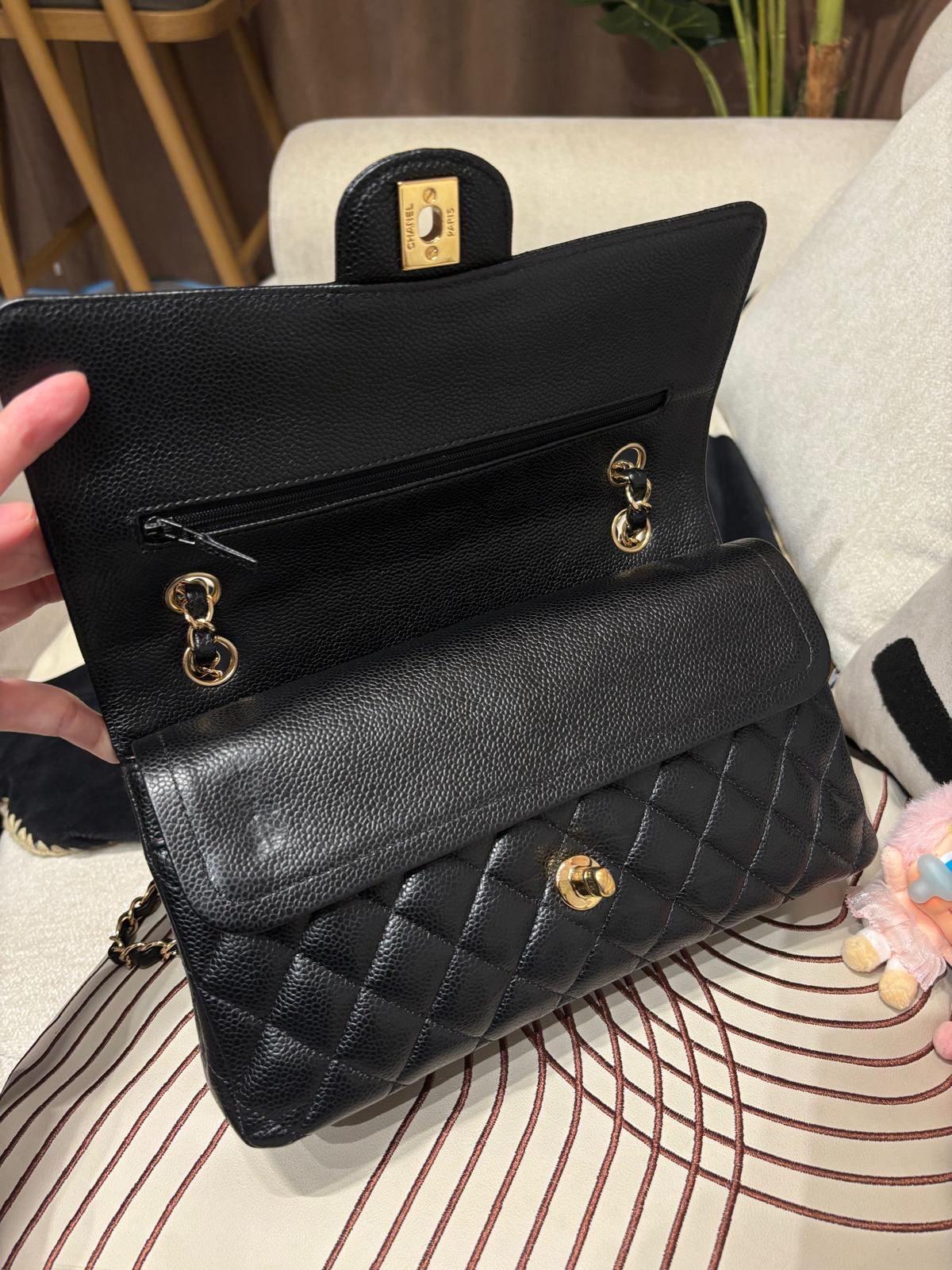 Chanel Classic A01112 黑色荔枝牛皮金鏈 100%Authentic, 98%New ✅收據✅Card✅Dust bag✅Box