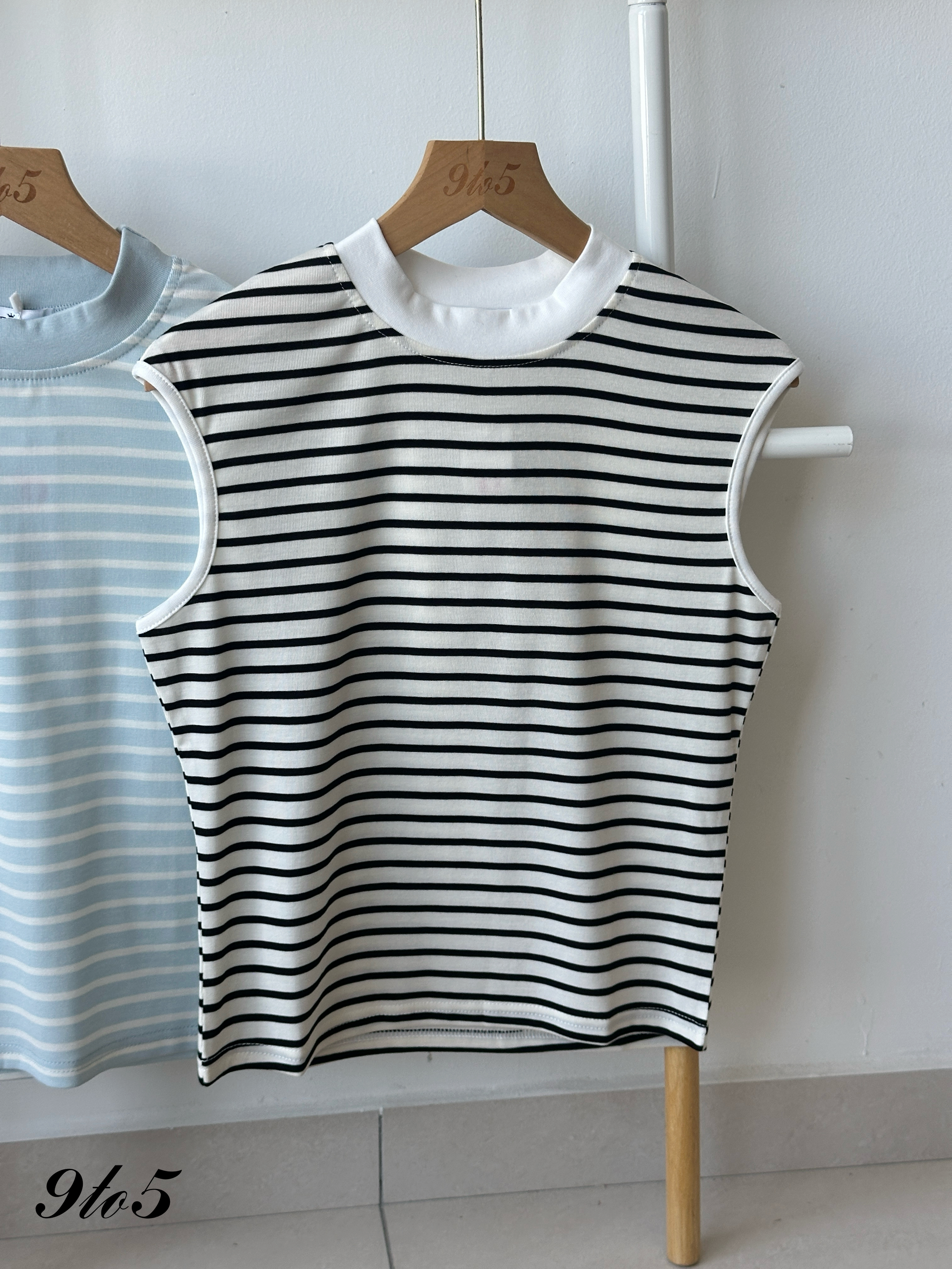 T4237 Sleeveless Stripe Top - 4 Colors 