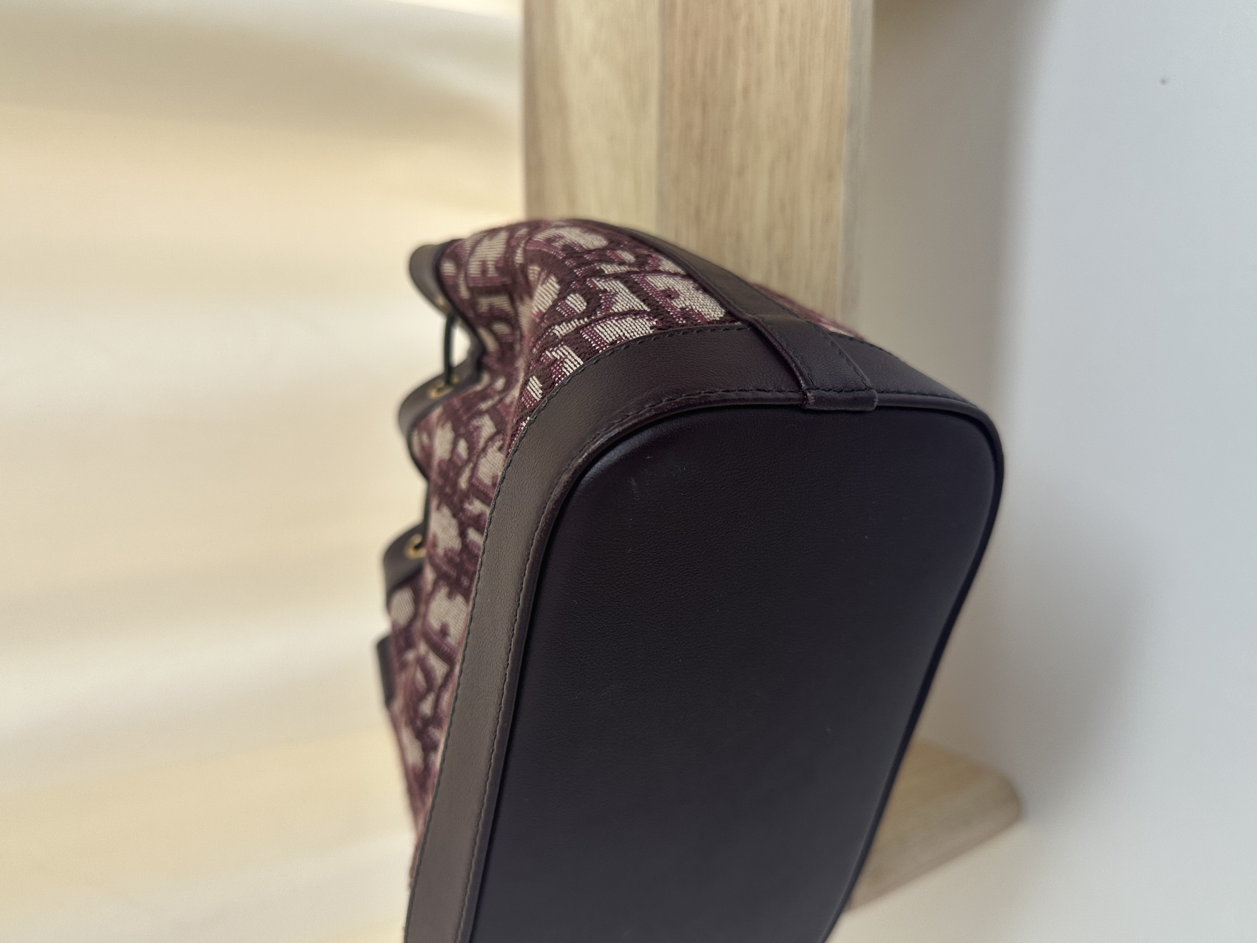 Pre-owned Dior Oblique Bucket/ Product Code: 26012904