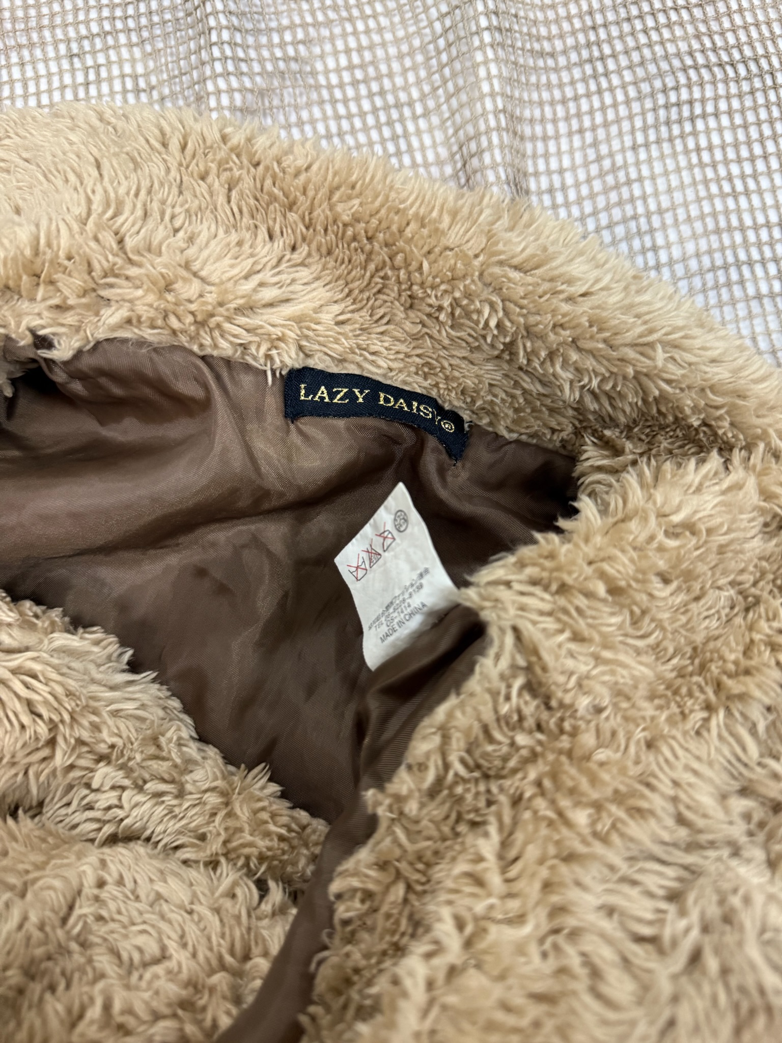 Fuzzy Textured Vest Jacket