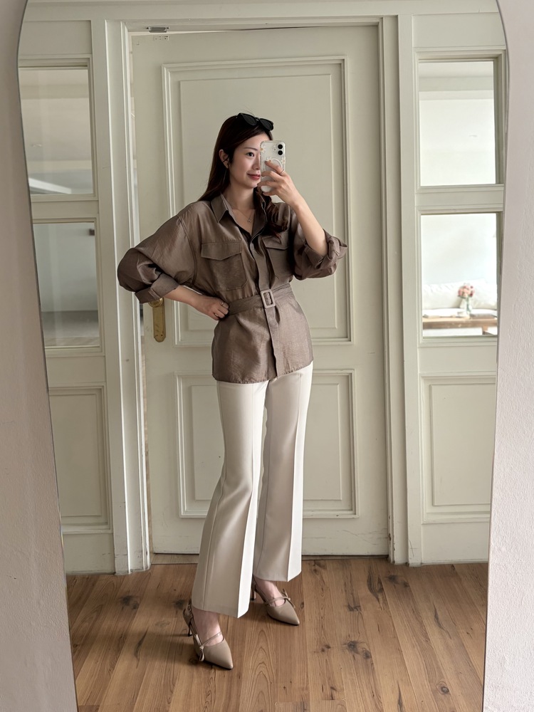 Classique Tailored Pants (Light Beige)
