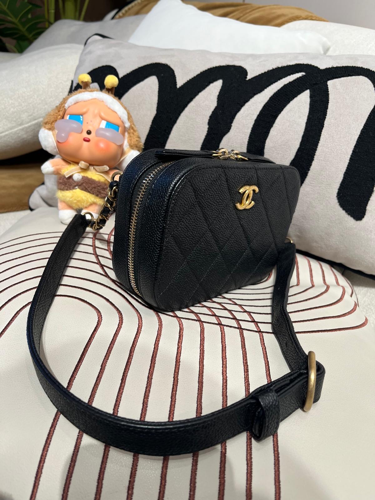 Chanel belt bag hobo黑色荔枝牛皮金扣100%Authentic,98%new ✅28貼✅塵袋✅盒 