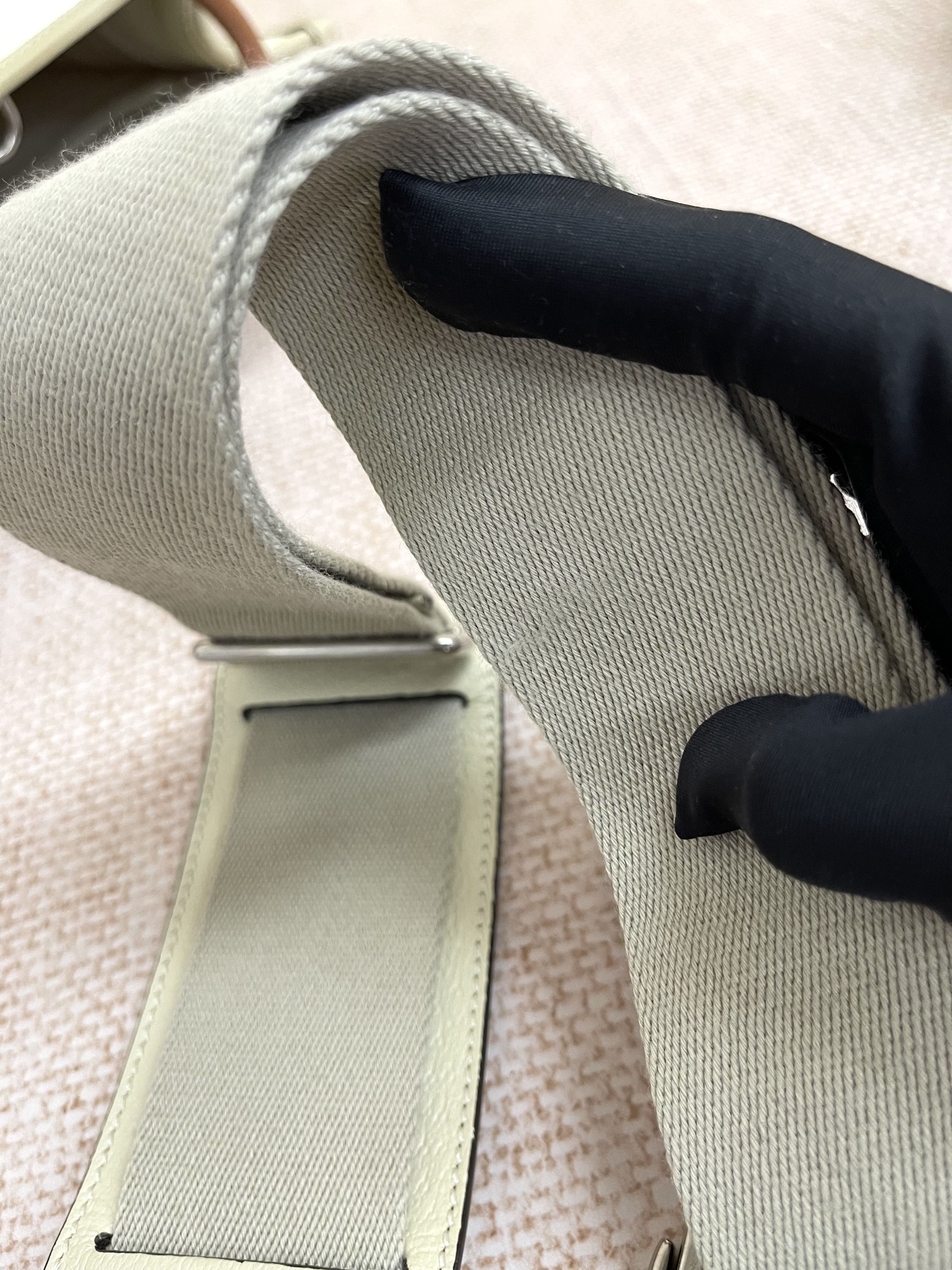 Pre-owned Gucci tote bag/ Product Code: 26021504