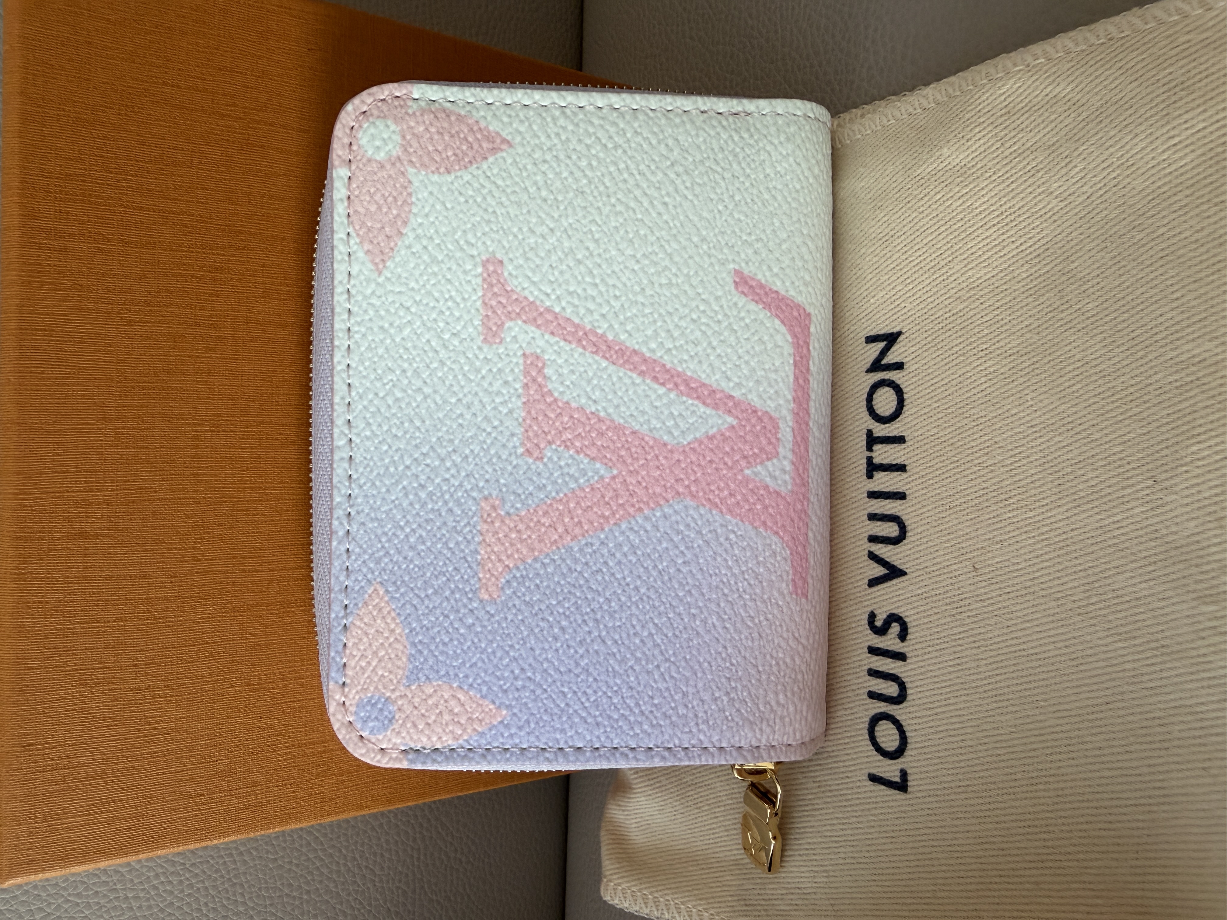 Louis Vuitton 路易威登幻彩錢包