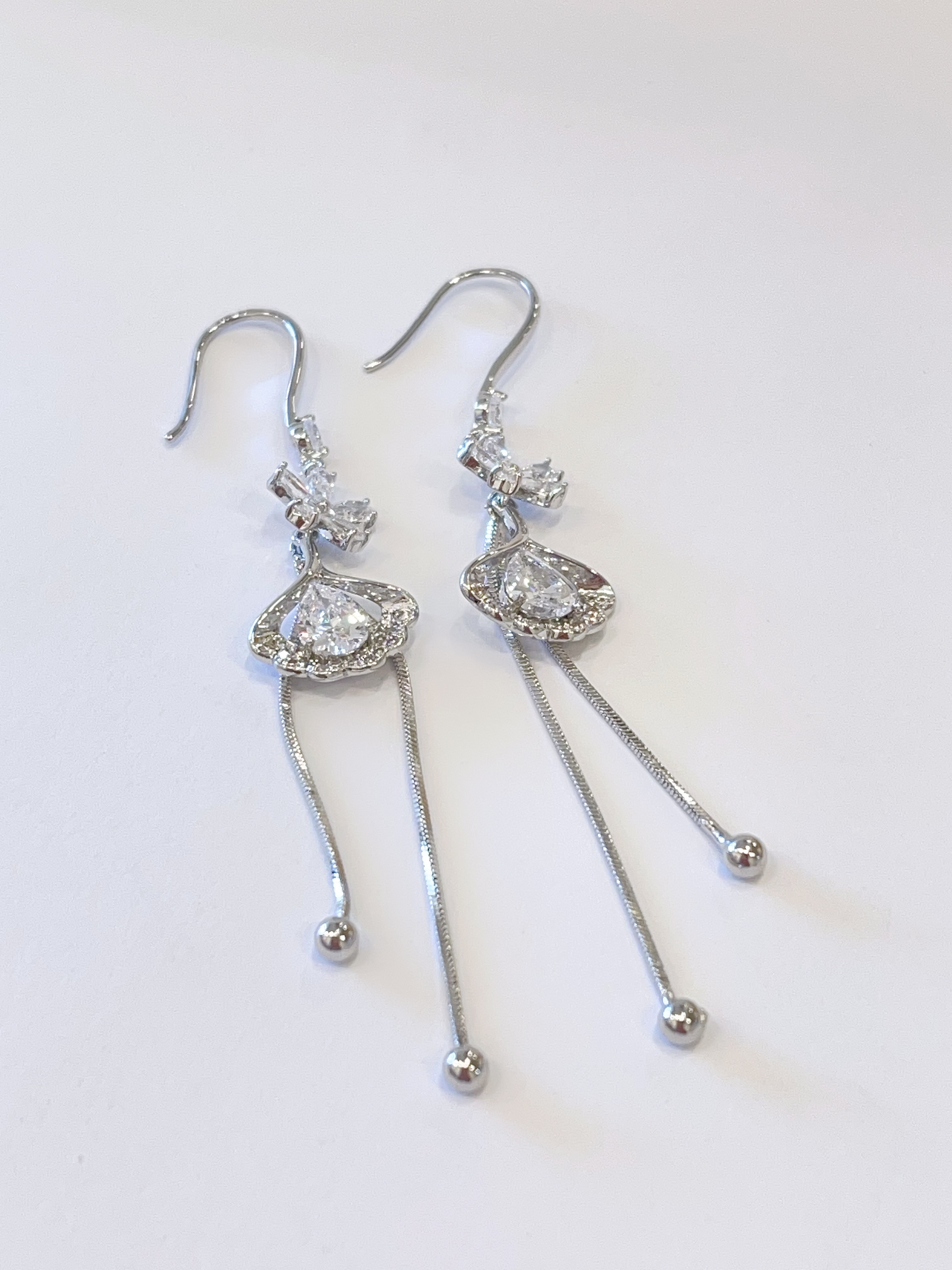 高级感花花锆石流苏耳环