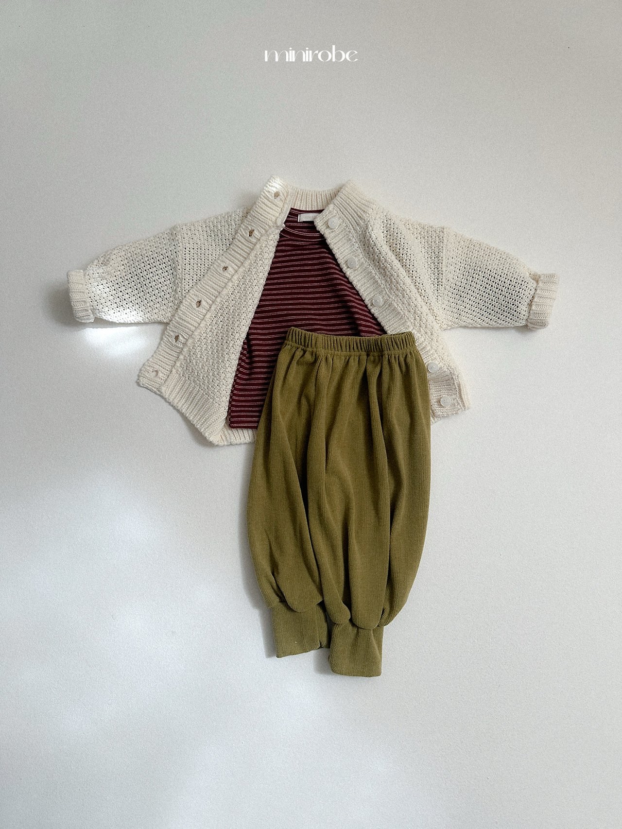 Mnirobe | Waffle High-Neck Cardigan