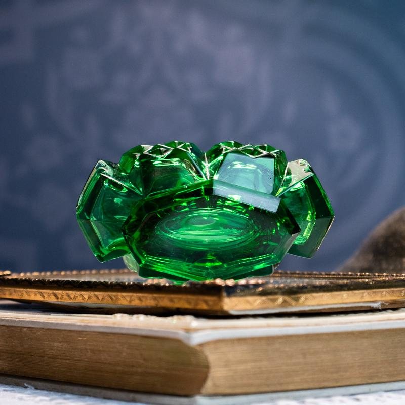 1960s Czechoslovakia Art Deco Inspired-Pattern Pressed Glass Vanity Perfume Bottle - Emerald Green (MW013)
