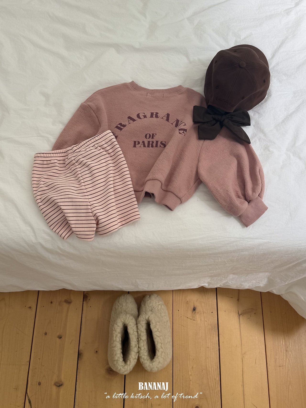 Bananaj | Paris Pig Sweatshirt