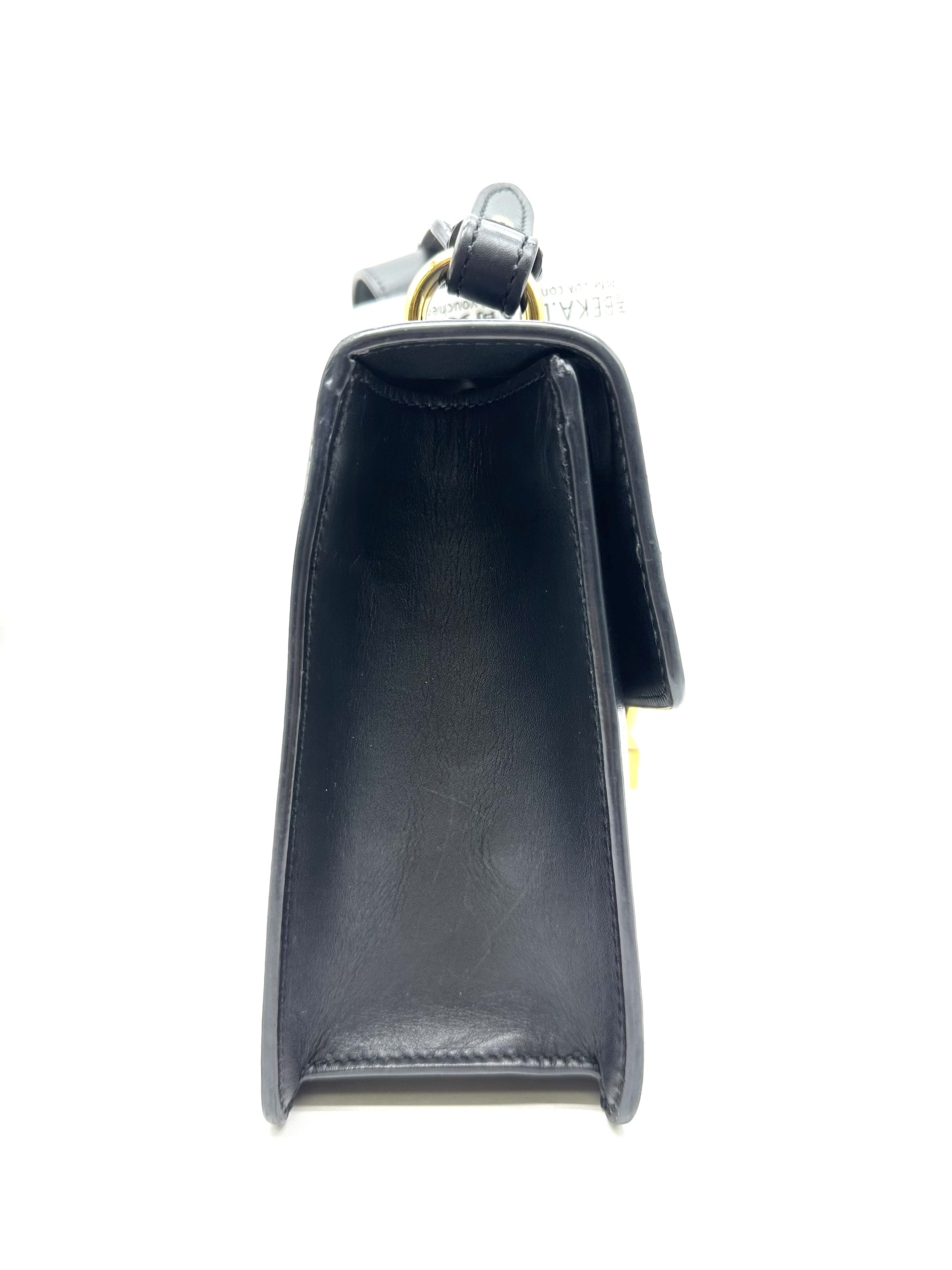 Pre-owned Gucci Sylvie Webline Shoulder Bag / Product code: 26032004