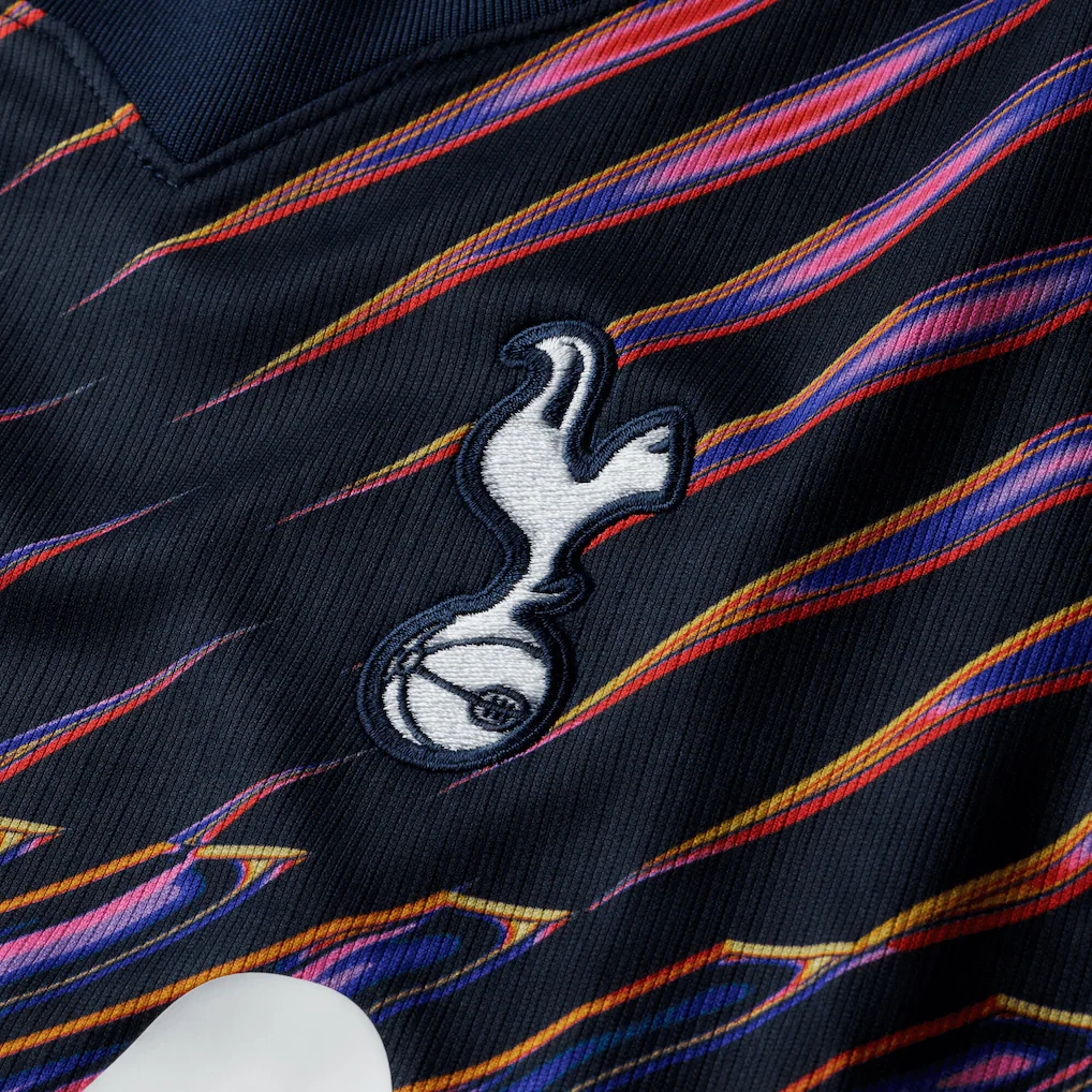 Nike Tottenham Hotspurs 熱刺 2026-27 作客童裝球衣 II1699