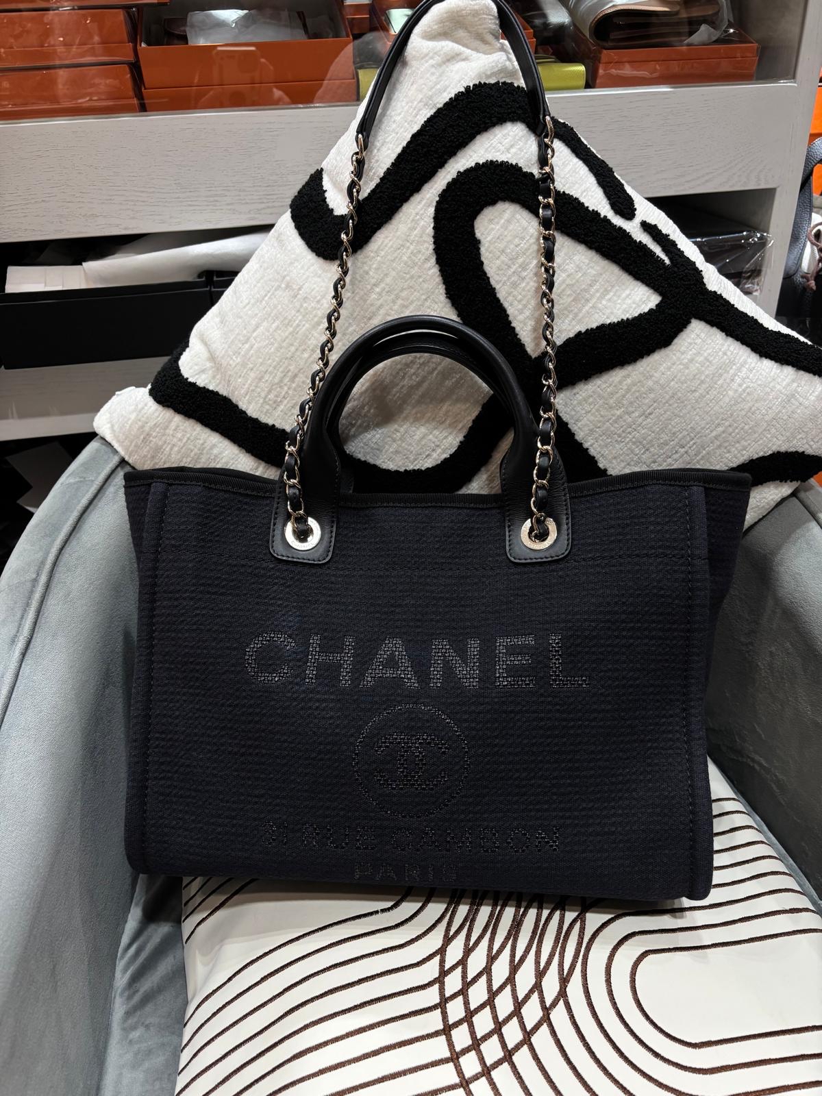 Chanel Deauville AS3351 Tote Bag Black 100%Authentic, 98%New ✅專門店收據✅晶片✅Dust bag