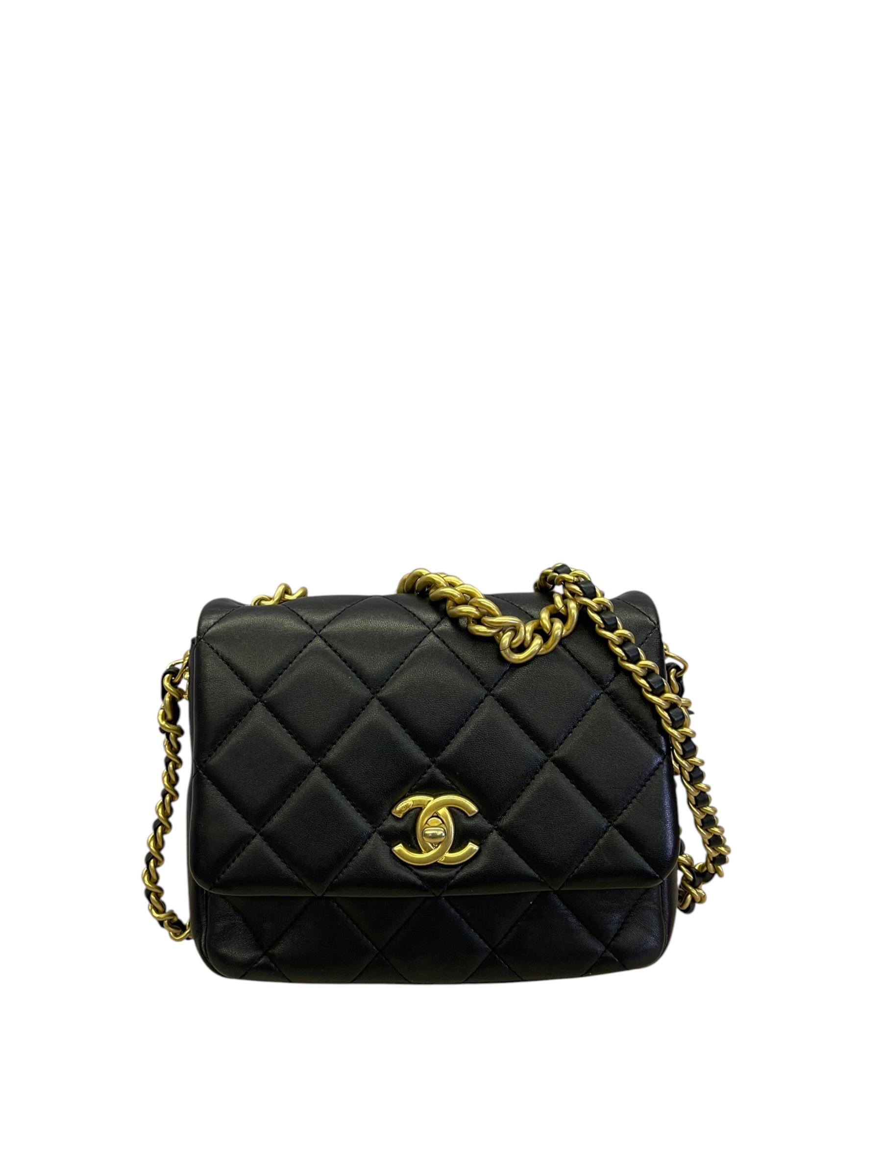 Pre-Owned CHANEL Flap Bag / Product Code: 082707