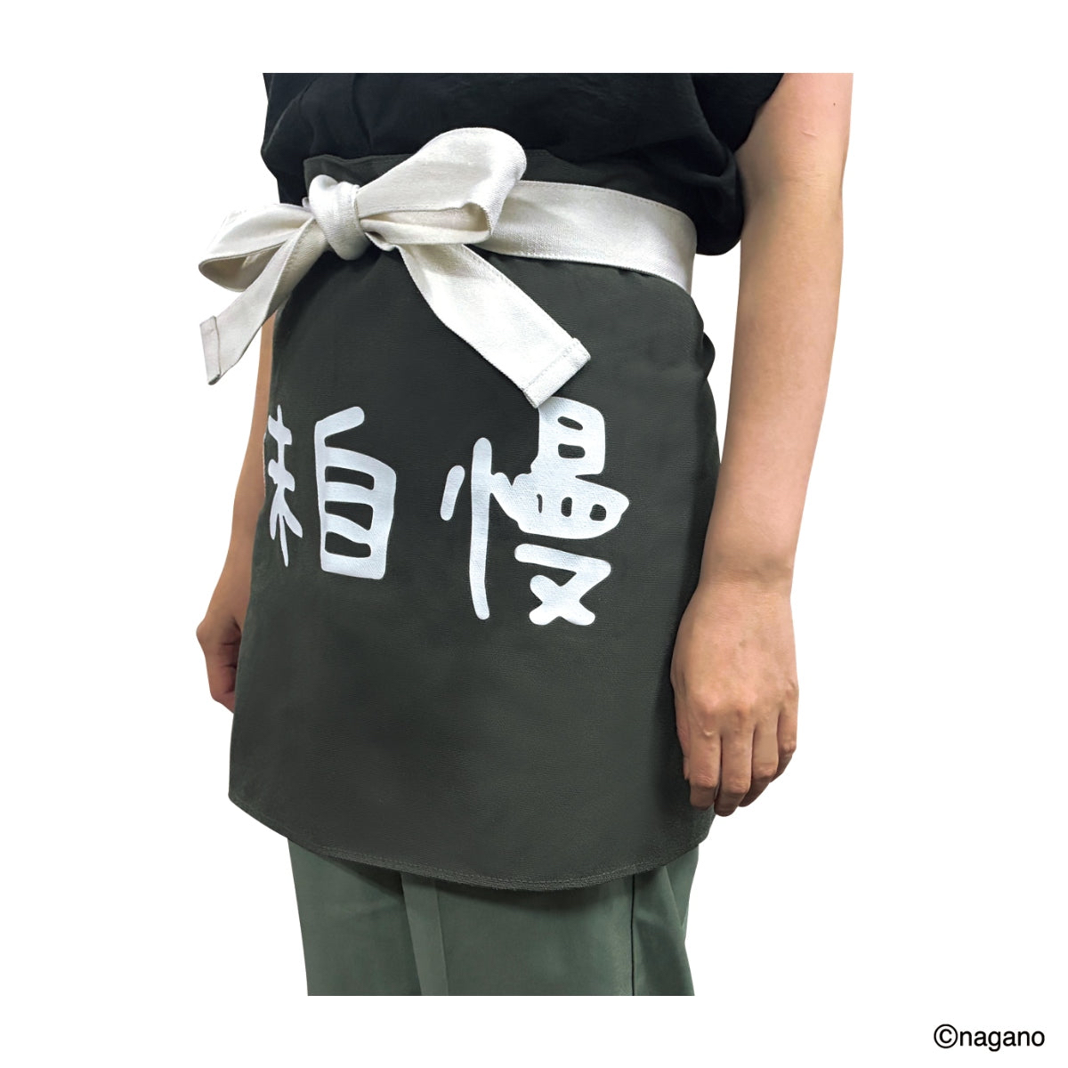 🎀【預訂】 Chiikawa 人魚島的秘密島二郎の味自慢的圍裙