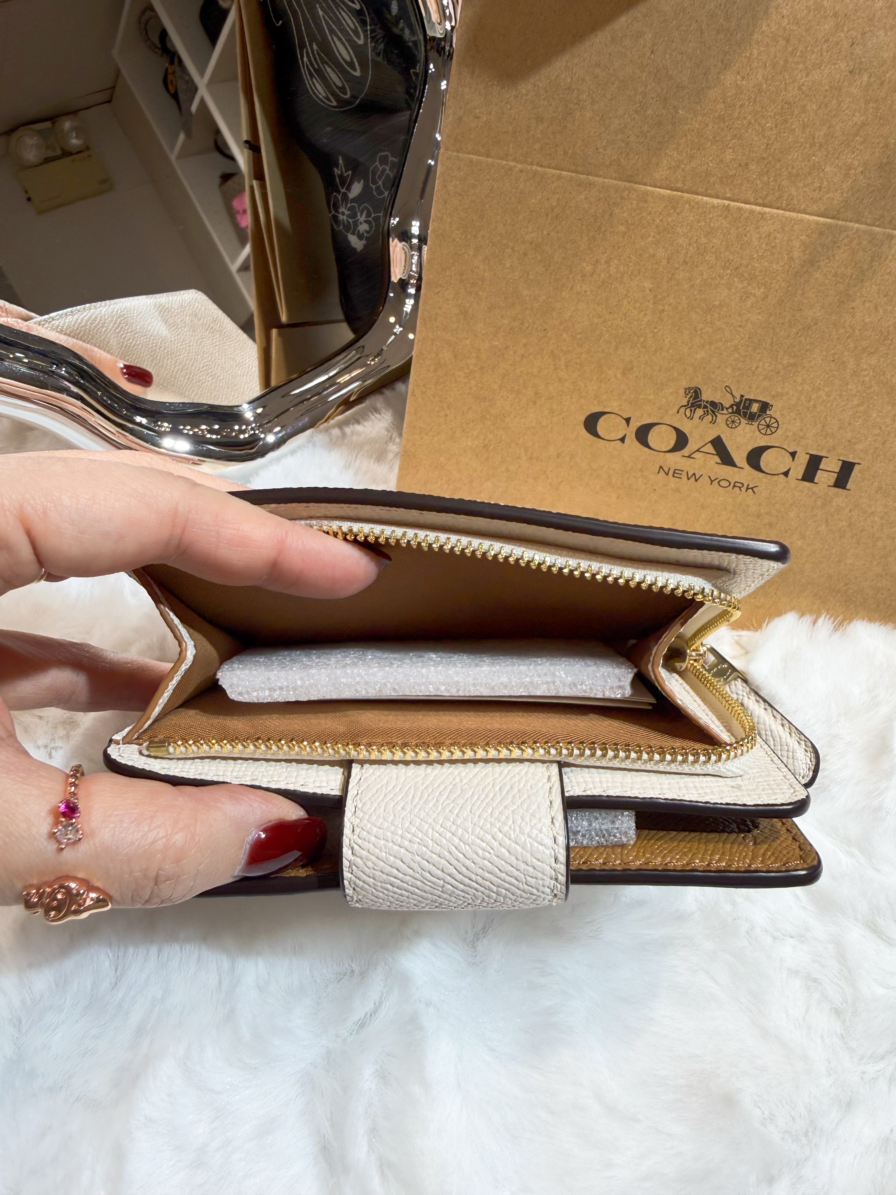 Coach medium wallet sf/white/g