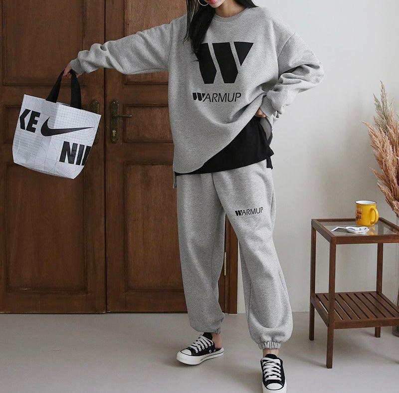 韓國東大門🌸 new design🌸⭐️ 2025FW NEW ⭐️ 運動套裝(內加絨)