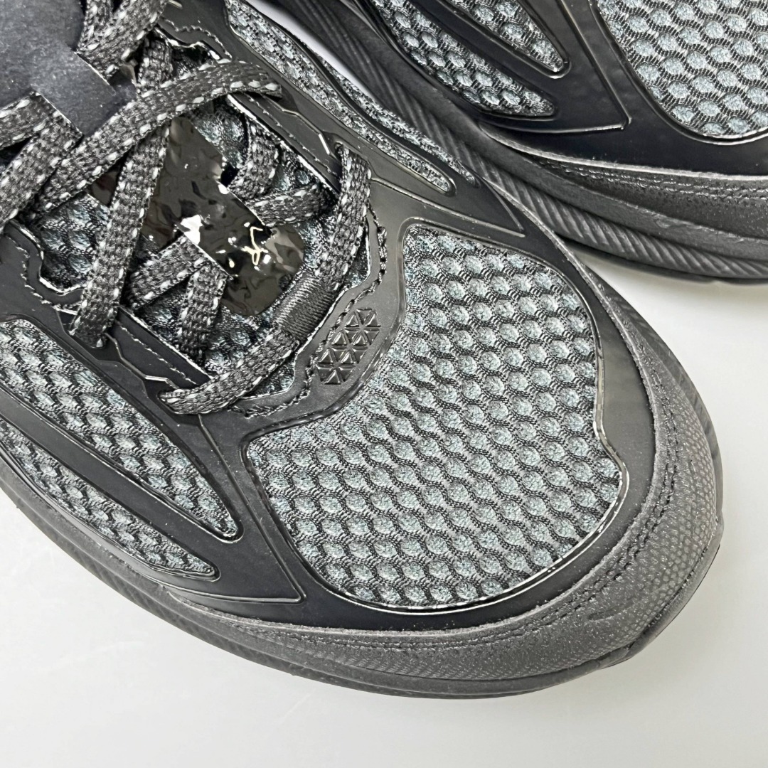 HOKA ONE ONE Clifton One9