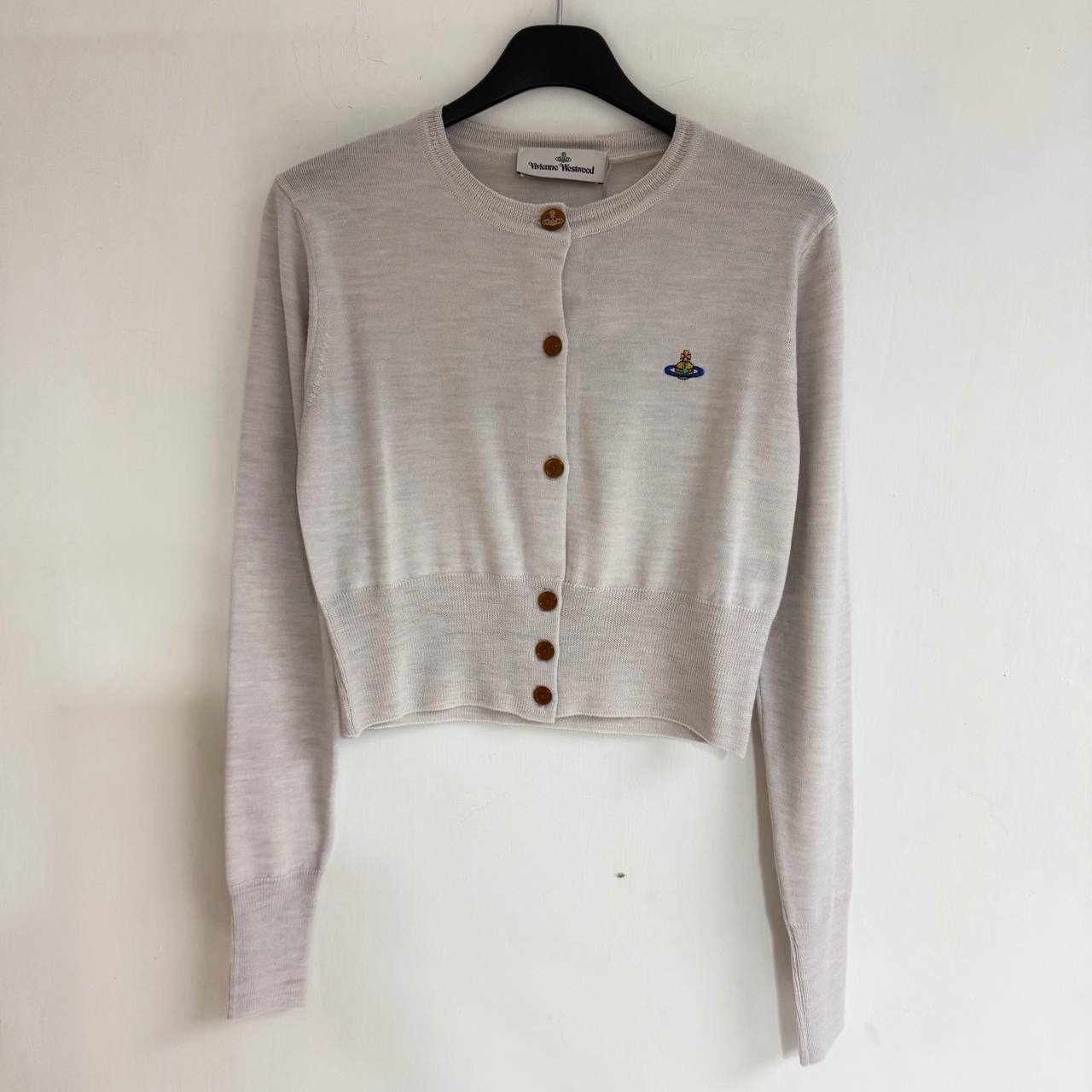 現貨❗️Westwood 淺灰色薄款cardigan (100% Wool ) 