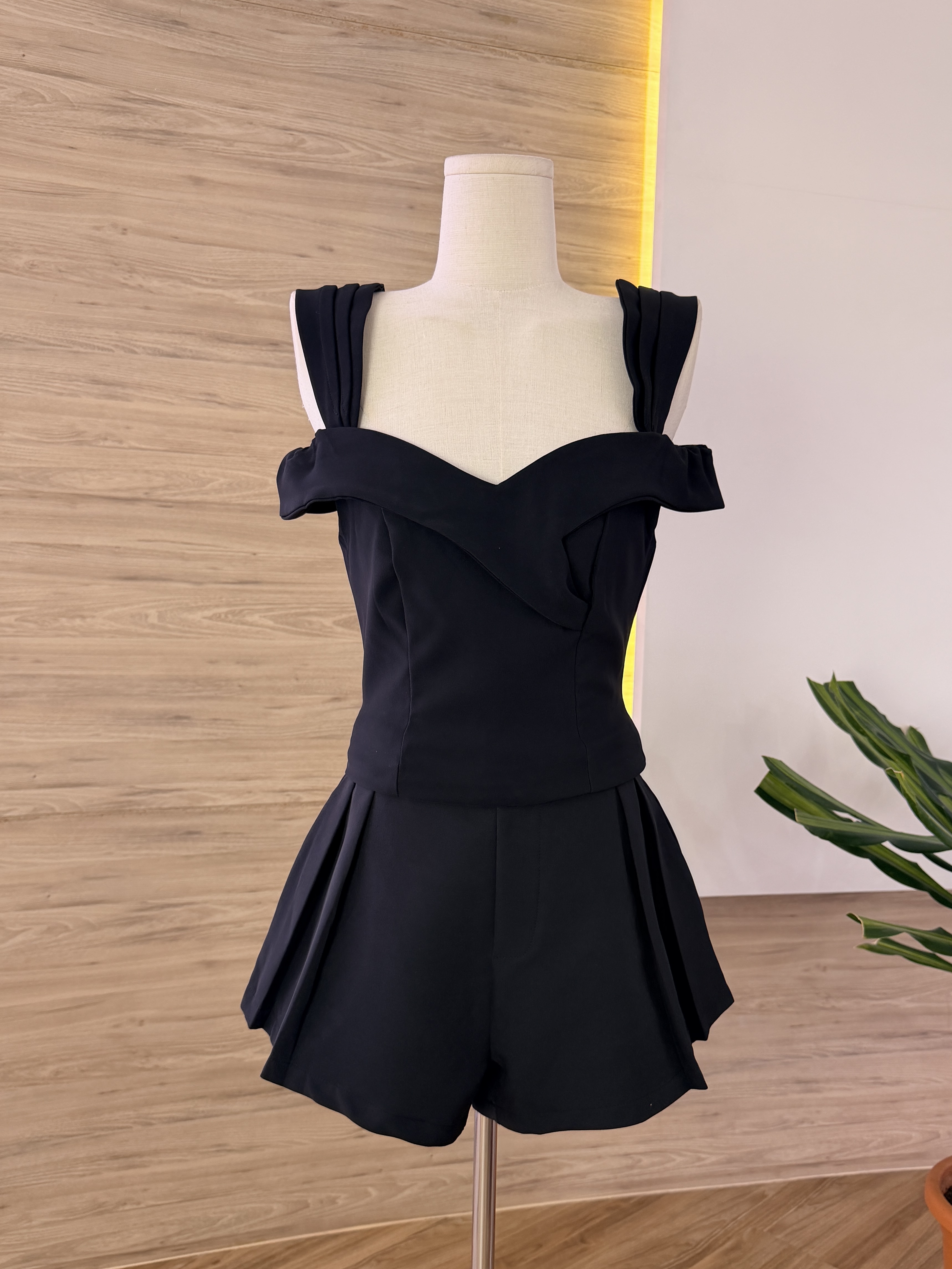 Isadora Off-shoulder Top
