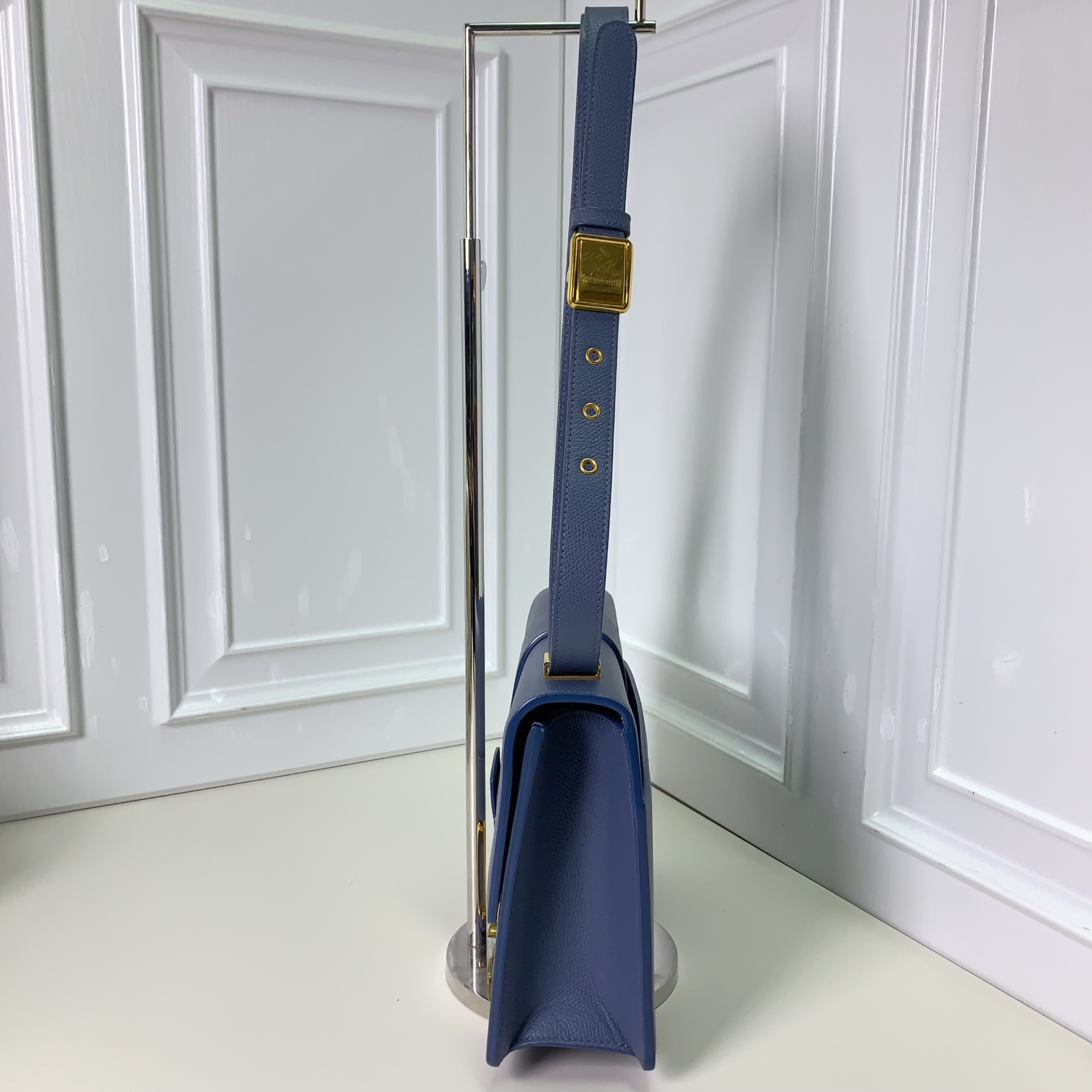 【預訂貨品】Dior 霧霾藍 30金扣蒙田