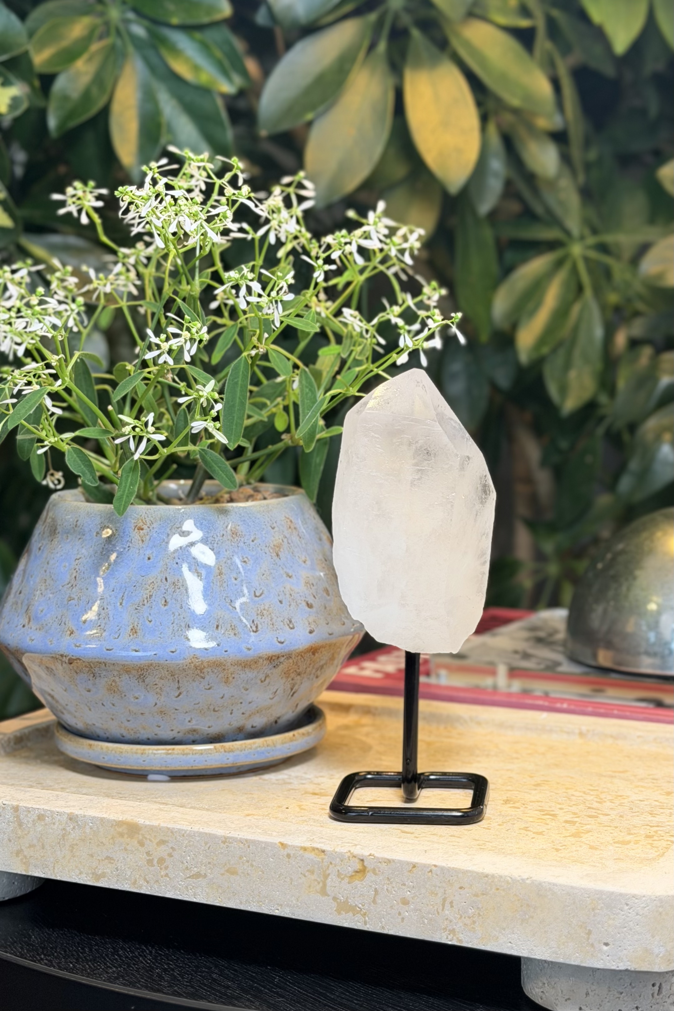  ༒14.2cm白水晶塔尖 連托架擺設༒ CQ.7093H89G2st-RA30*A51