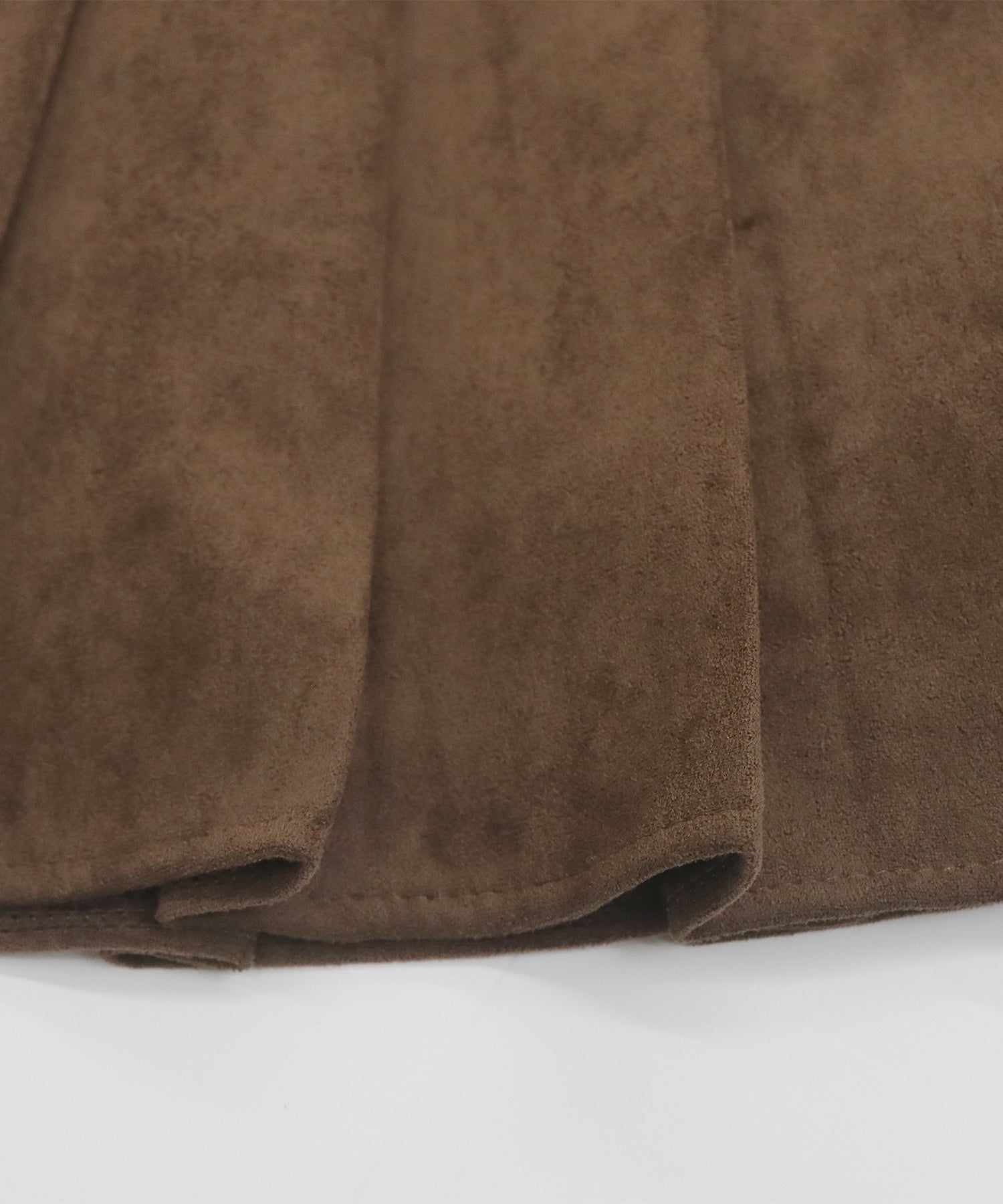 <限量現貨><JP> 麂皮質感褶皺短裙褲 (附 belt) * 2色入 