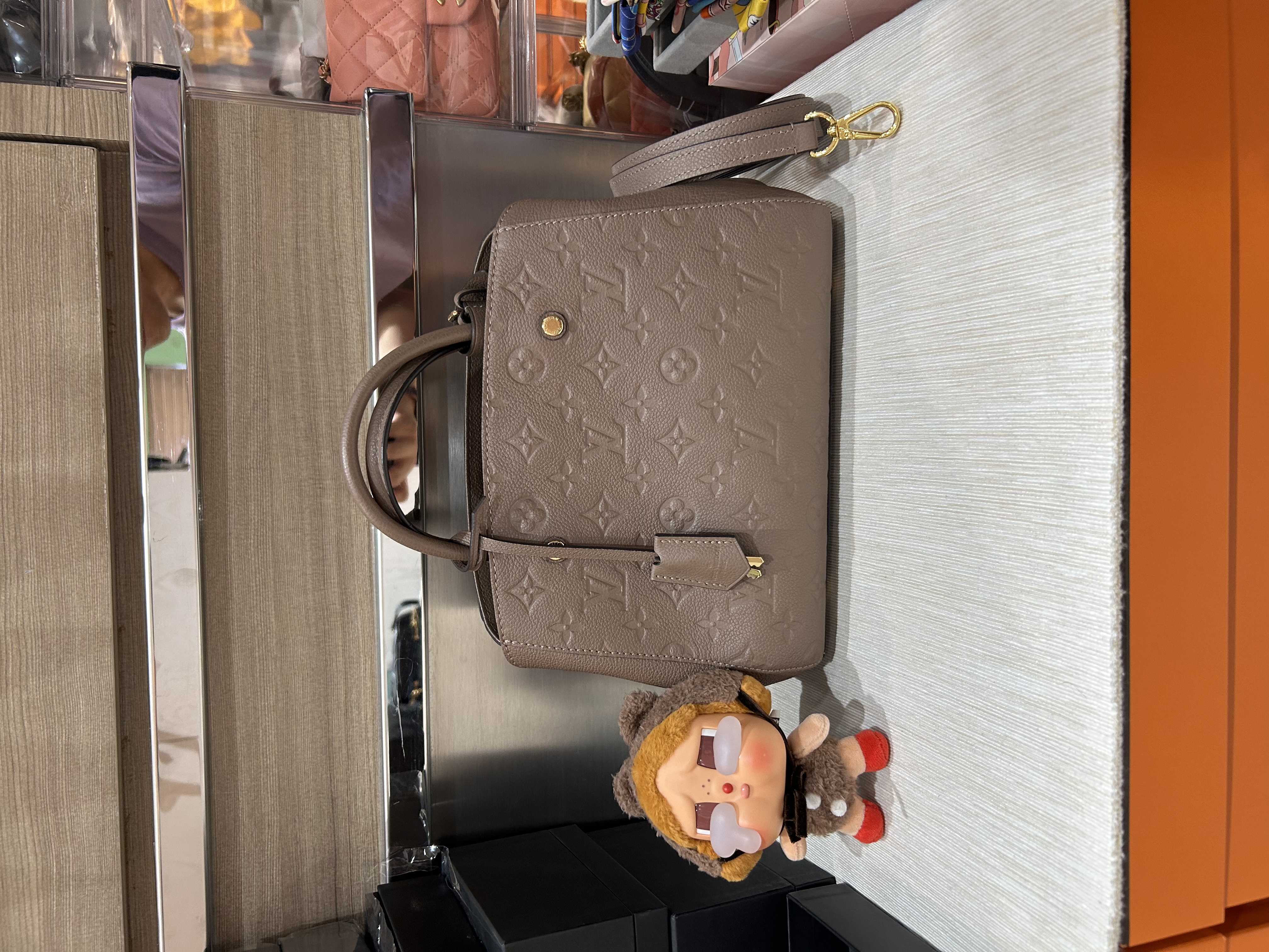 Lv montaigne bb empreinte calfskin 100%Authentic,98%new ✅key lockpad✅strap✅dust bag  